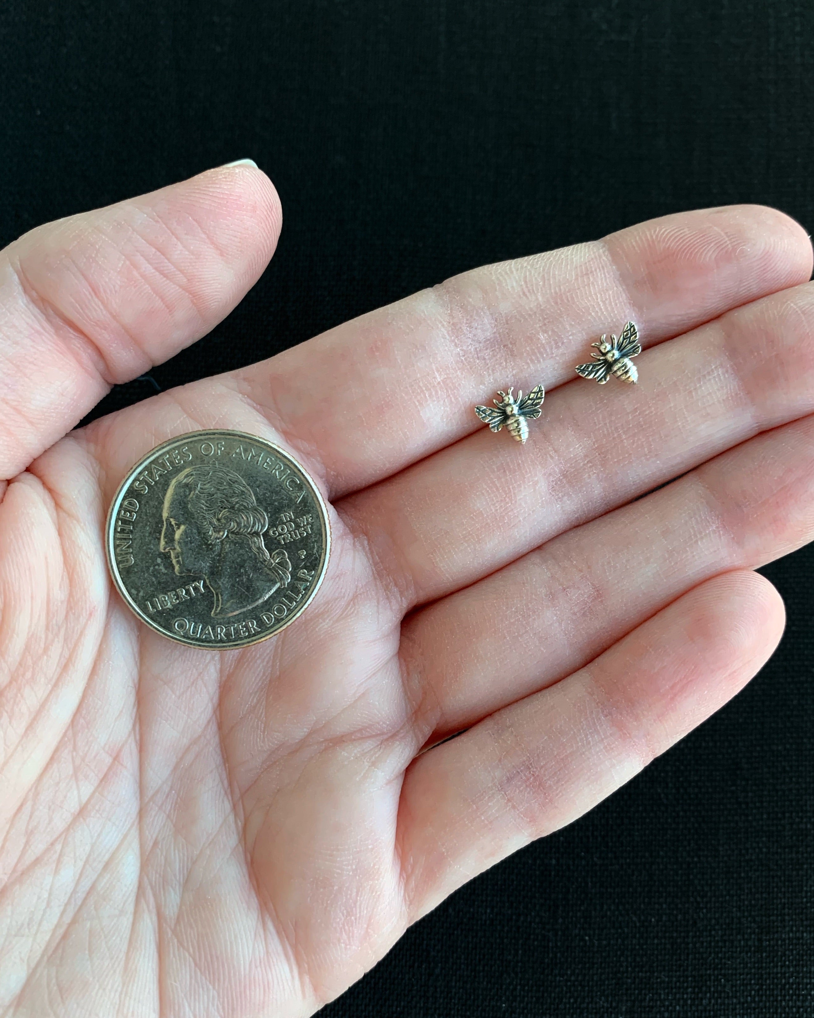 •LIL' BEE• silver stud earrings
