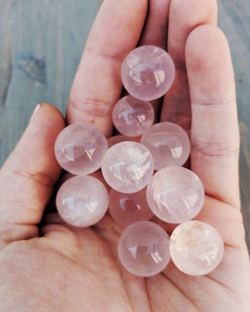 •ROSE QUARTZ• sphere