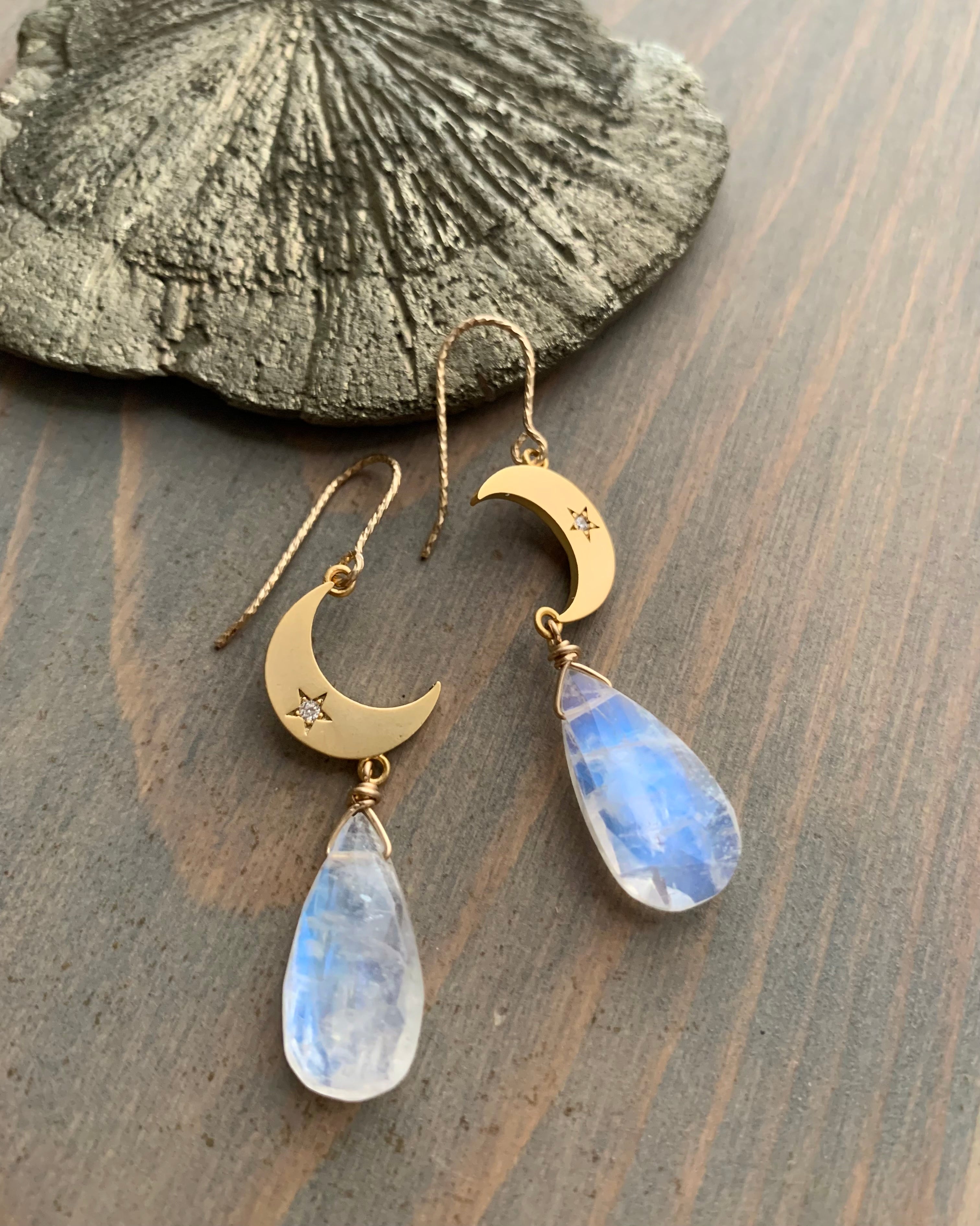 • MOON GUIDE • rainbow moonstone gold earrings
