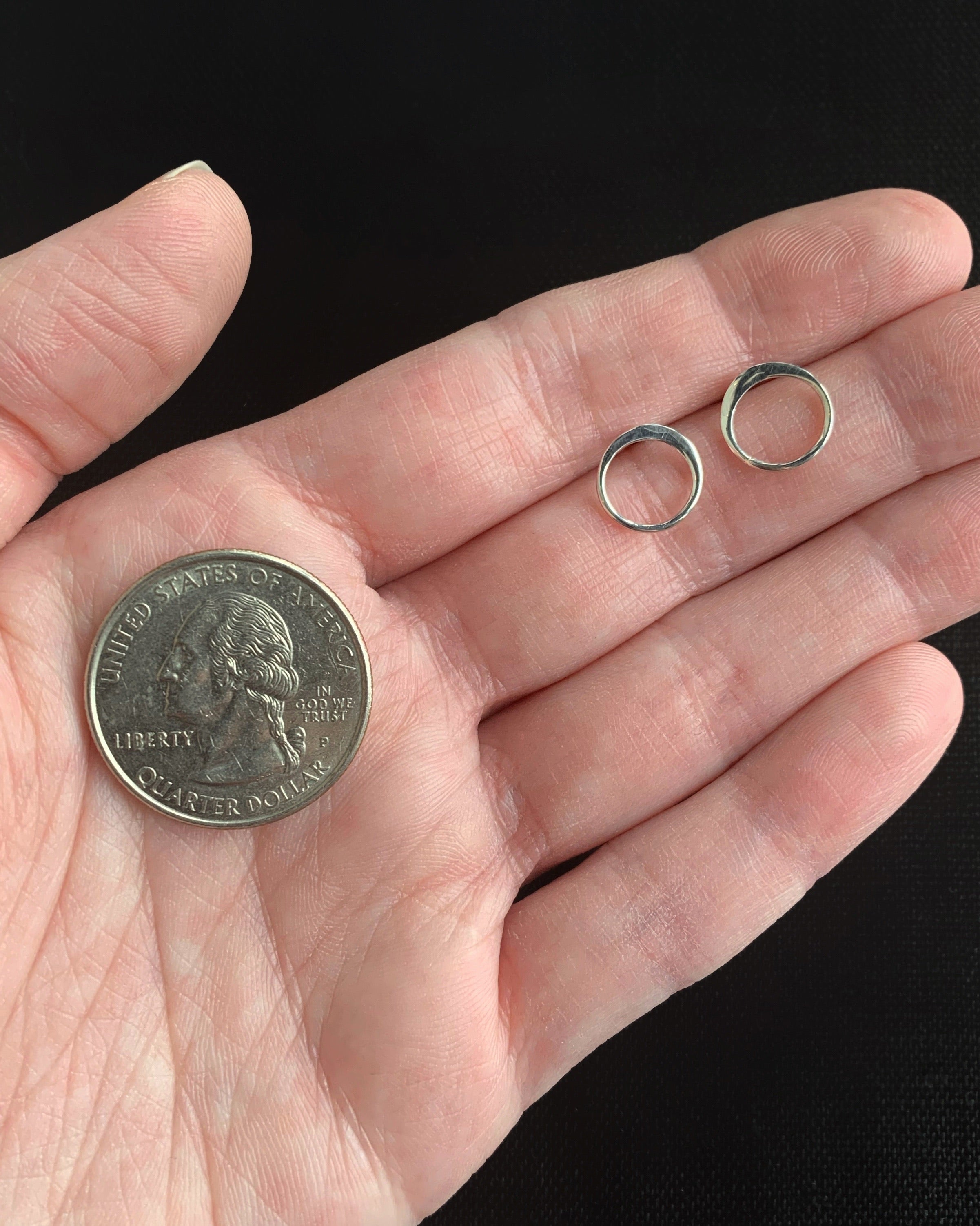 •SMALL ECLIPSE• silver stud earrings