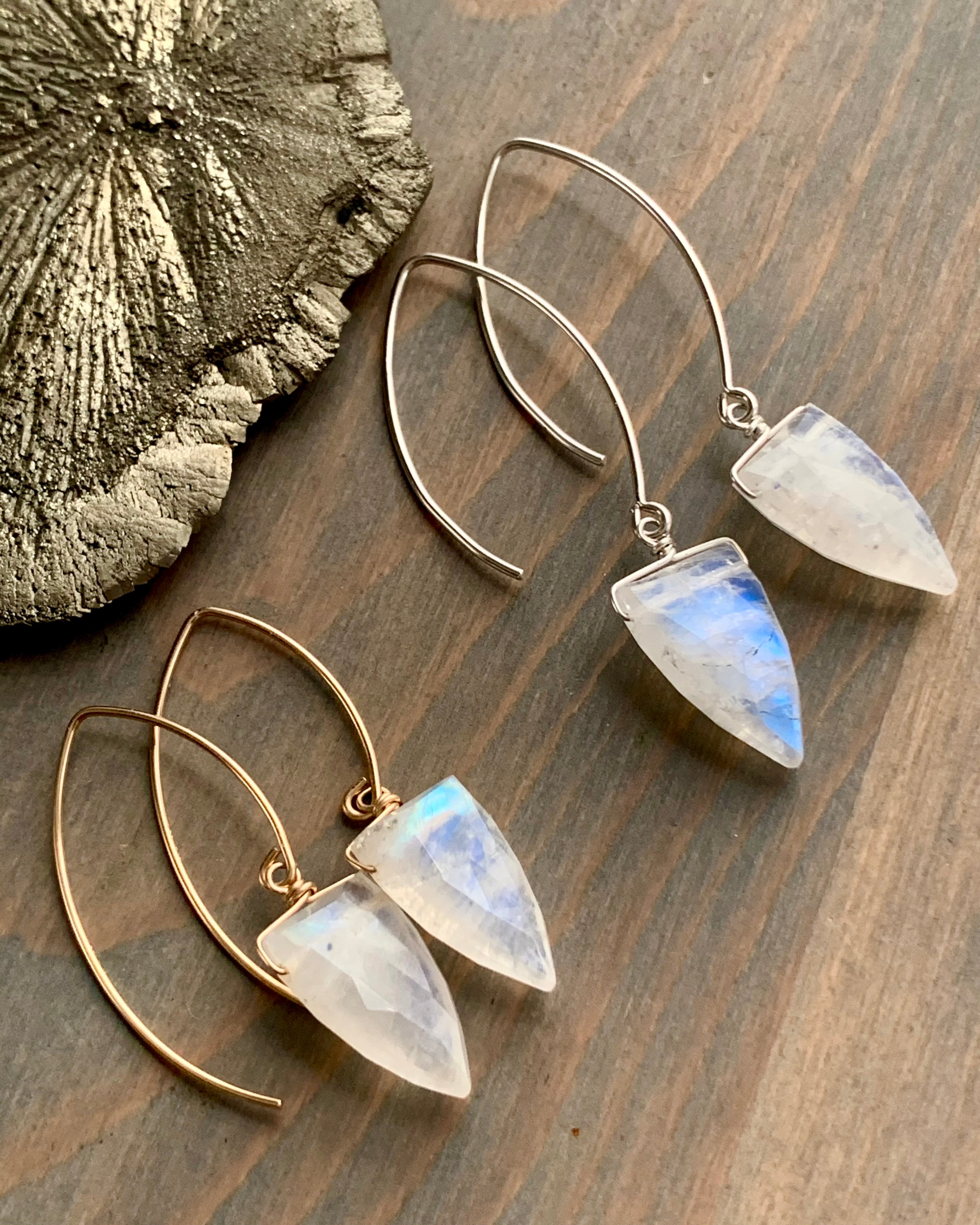 • STRAY - SPEARS • rainbow moonstone simple silver or gold earrings