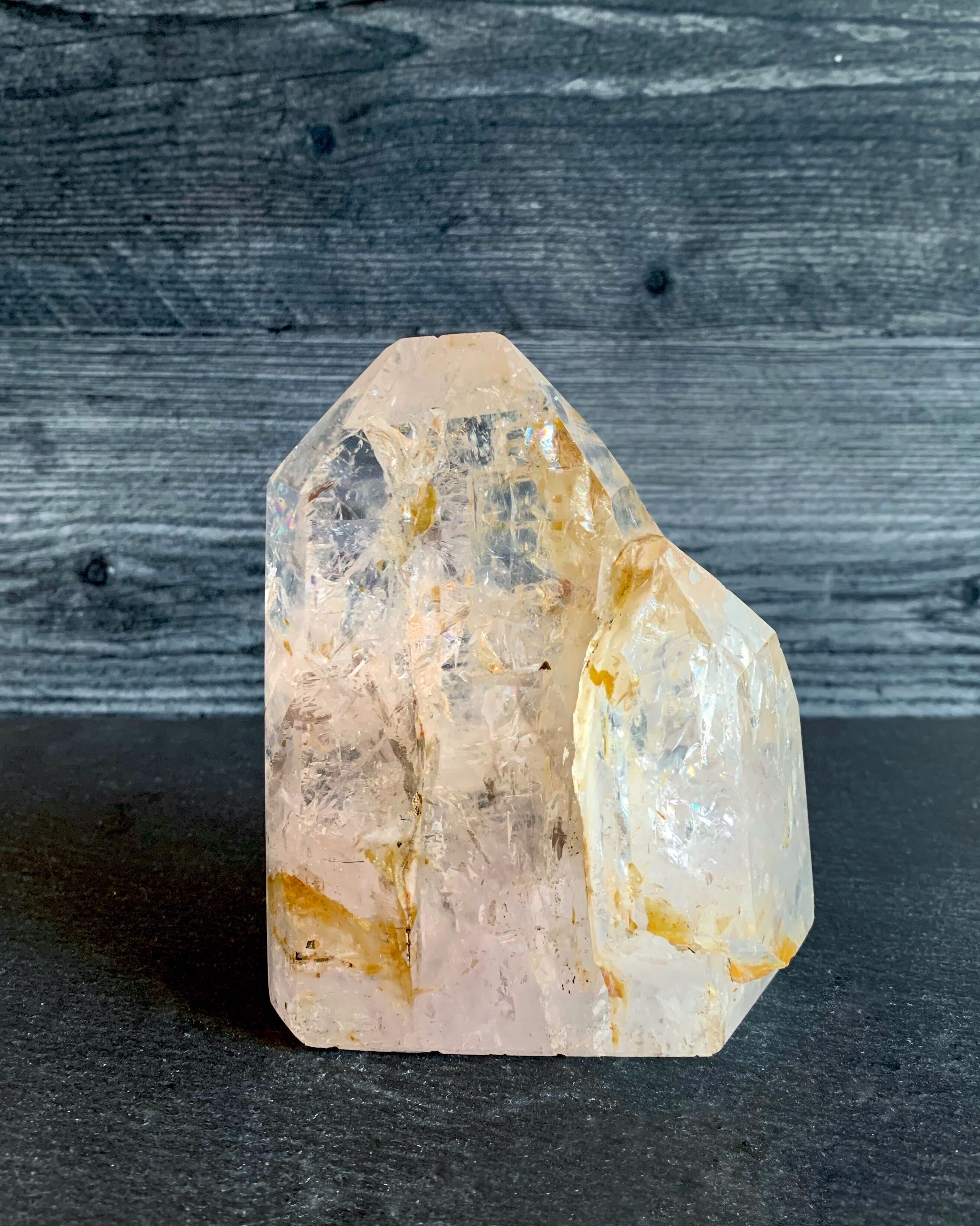 • QUARTZ • ALTAR STONE