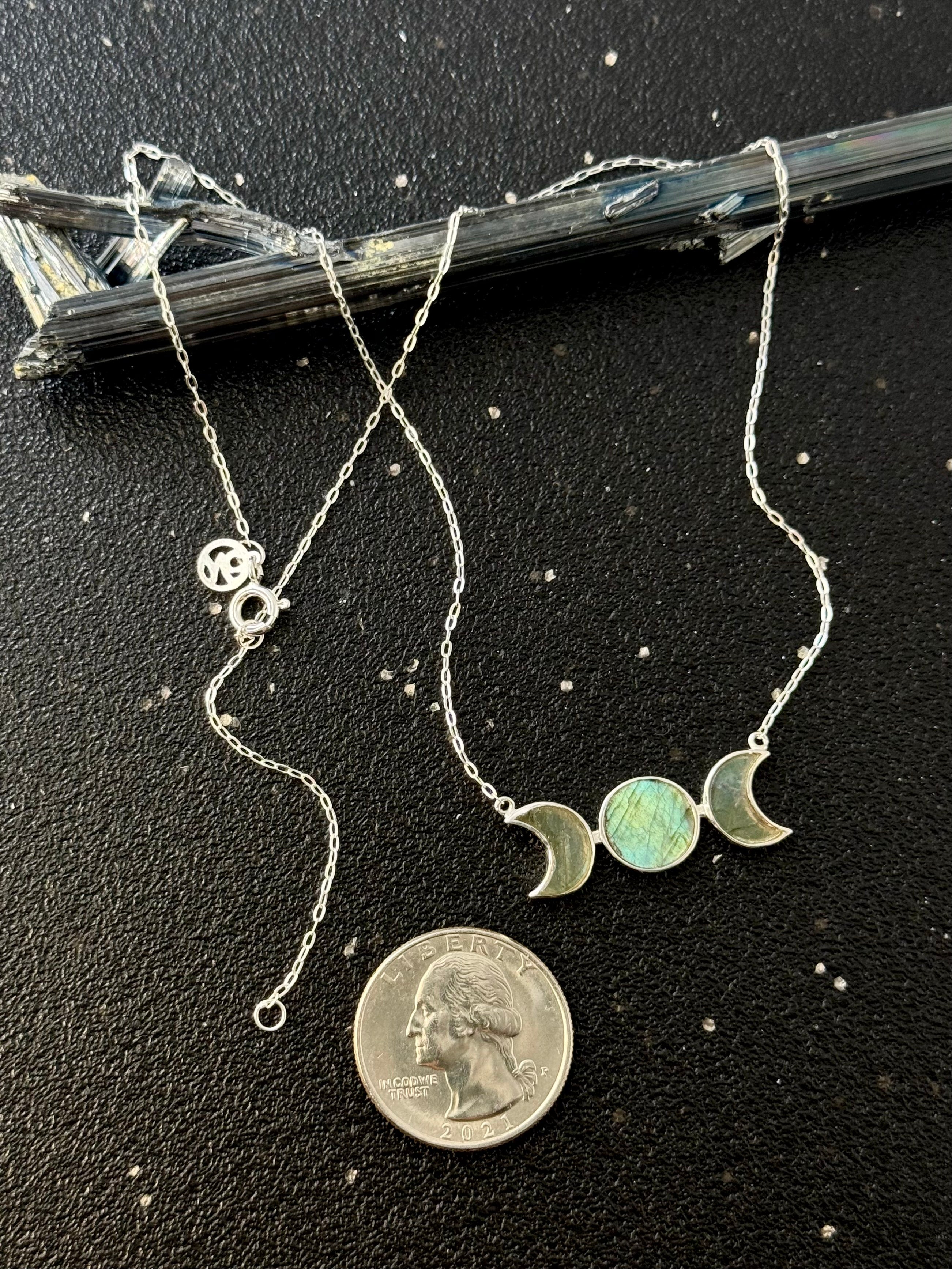 •MEDIUM MOON PHASE• labradorite + silver necklace (15"-17" long)