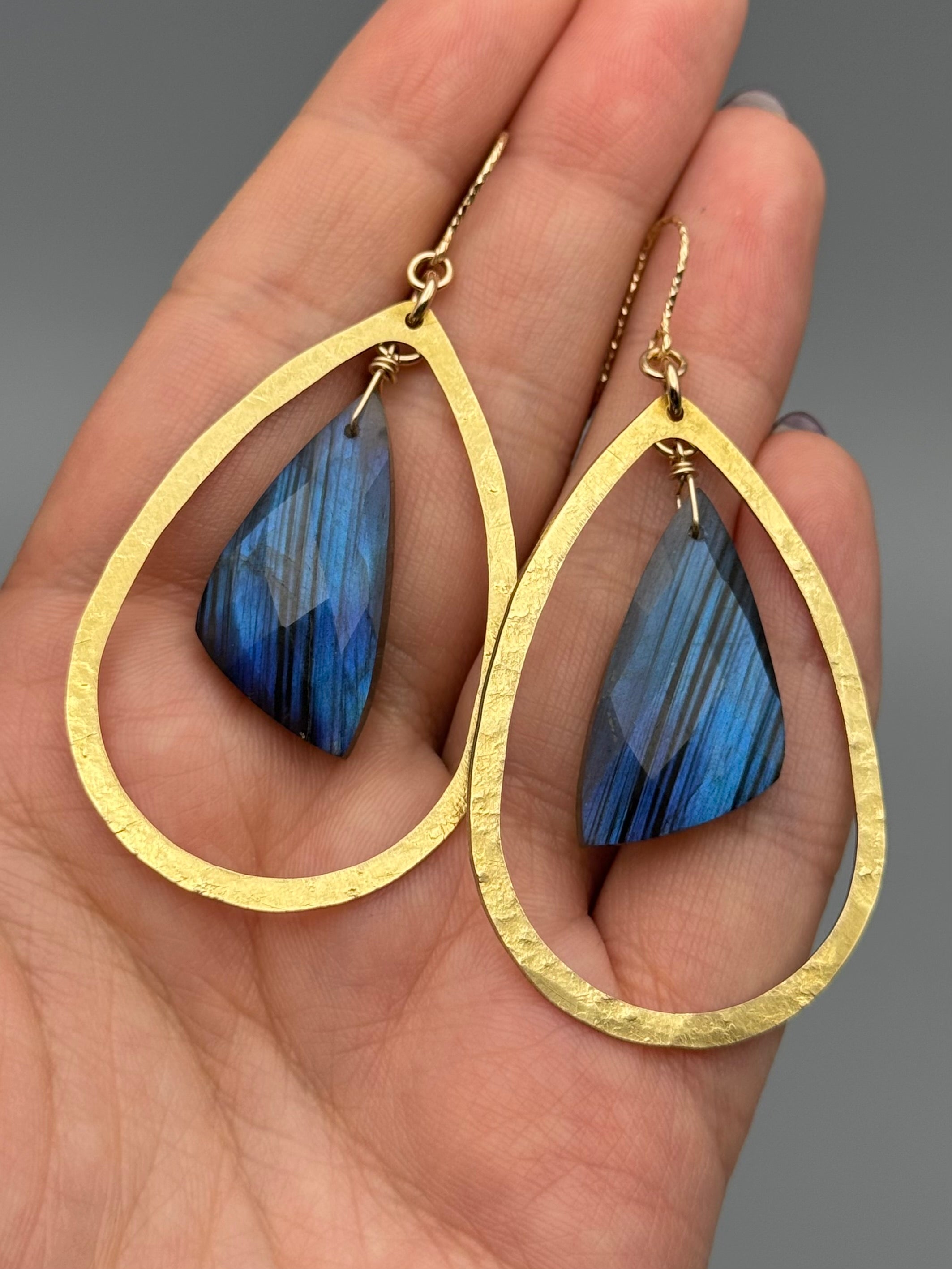 •DRIP DROP• labradorite + gold earrings