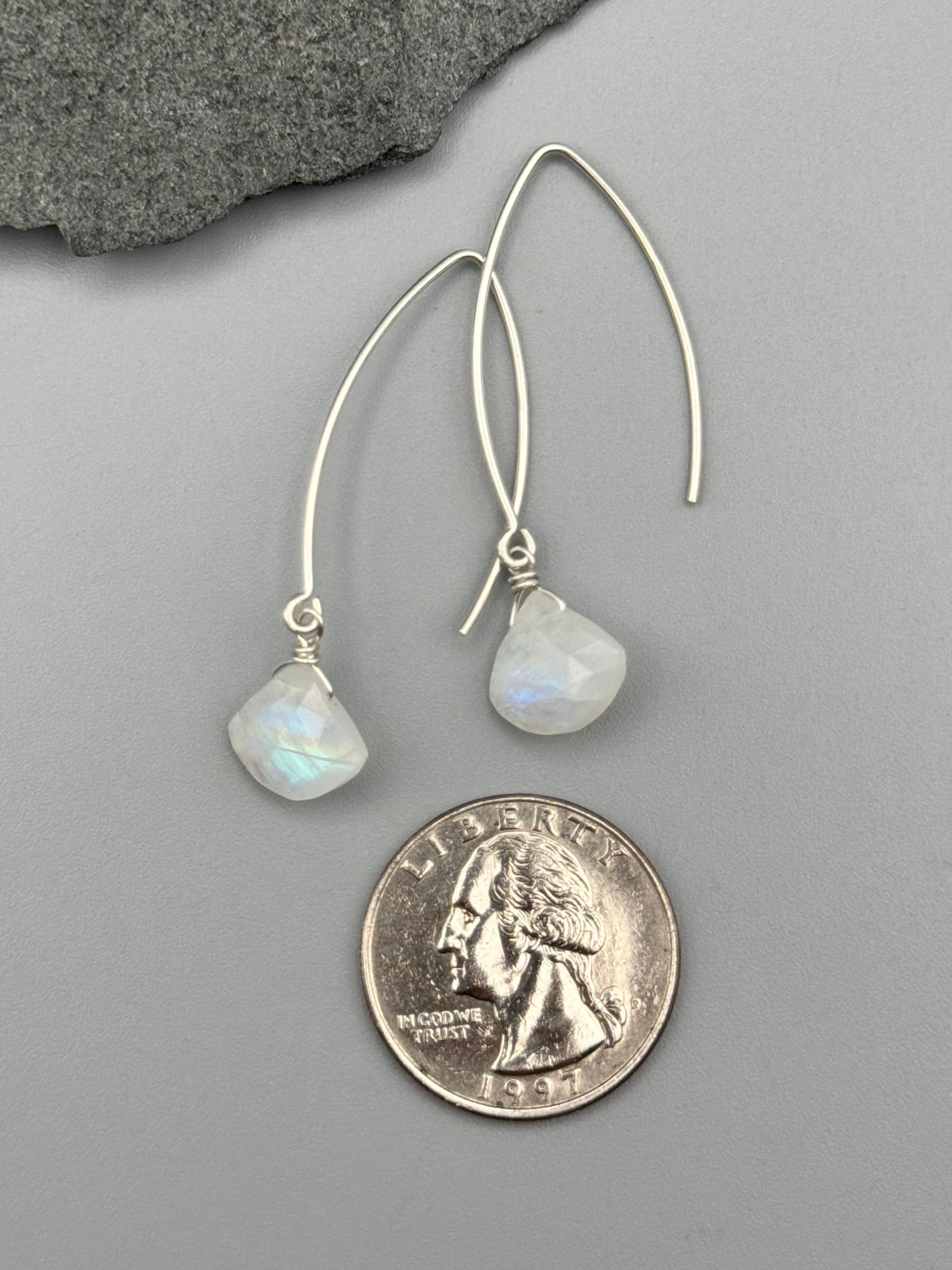 •STRAY• rainbow moonstone fan + silver earrings