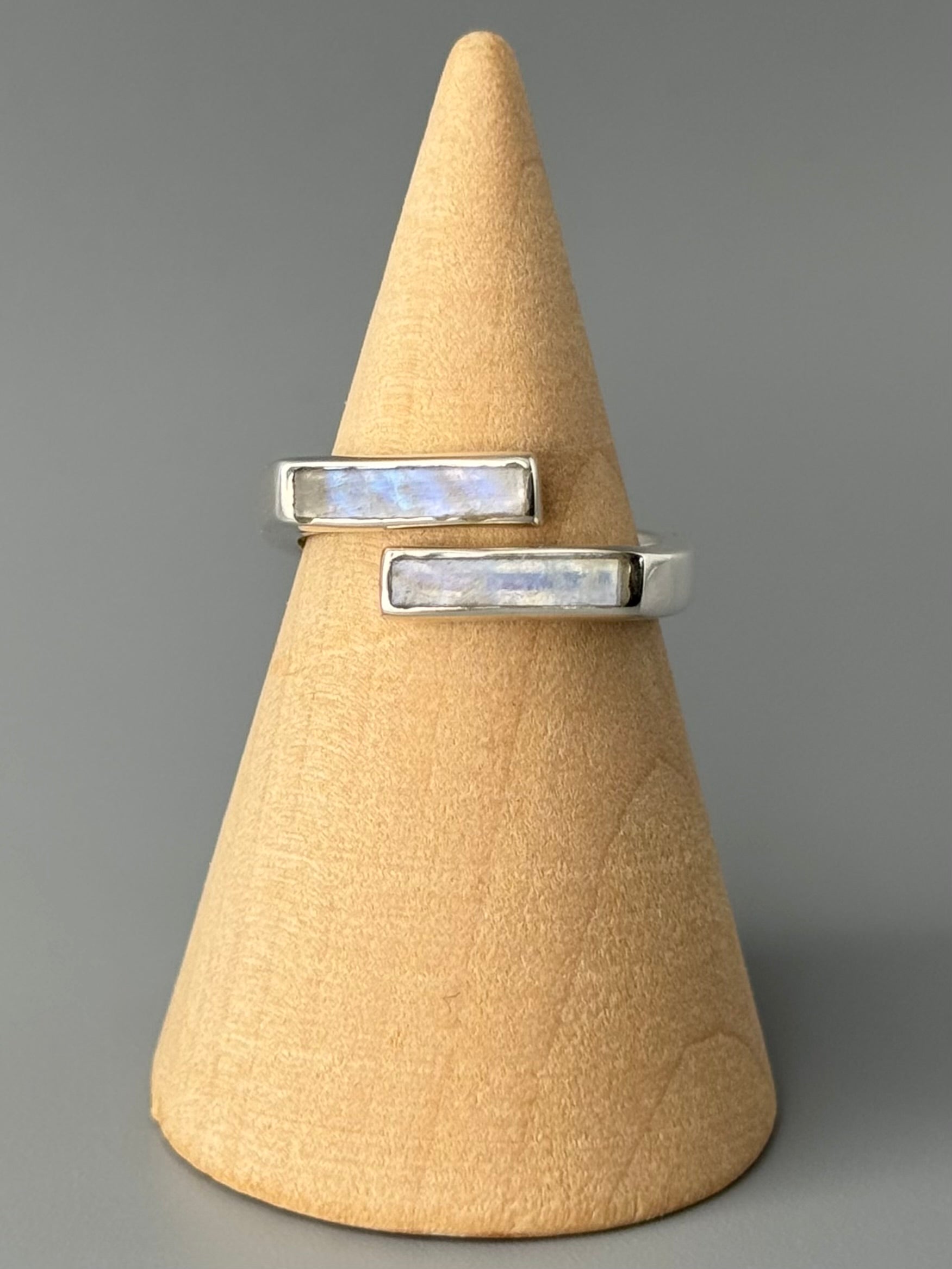 •RAINBOW MOONSTONE - LIL' BARS• adjustable silver ring