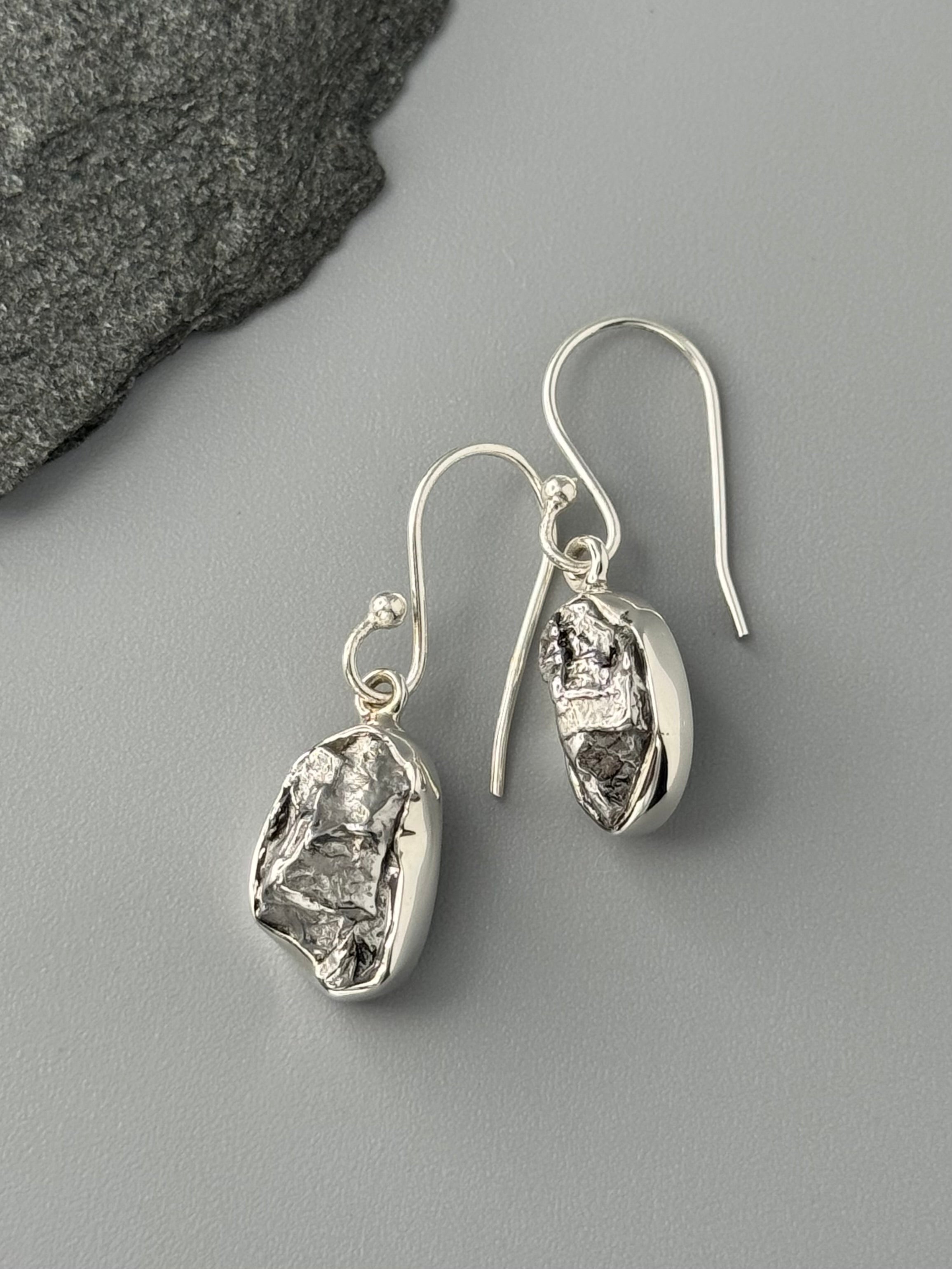 •METEORITE - FREEFORM - 2• silver dangle earrings