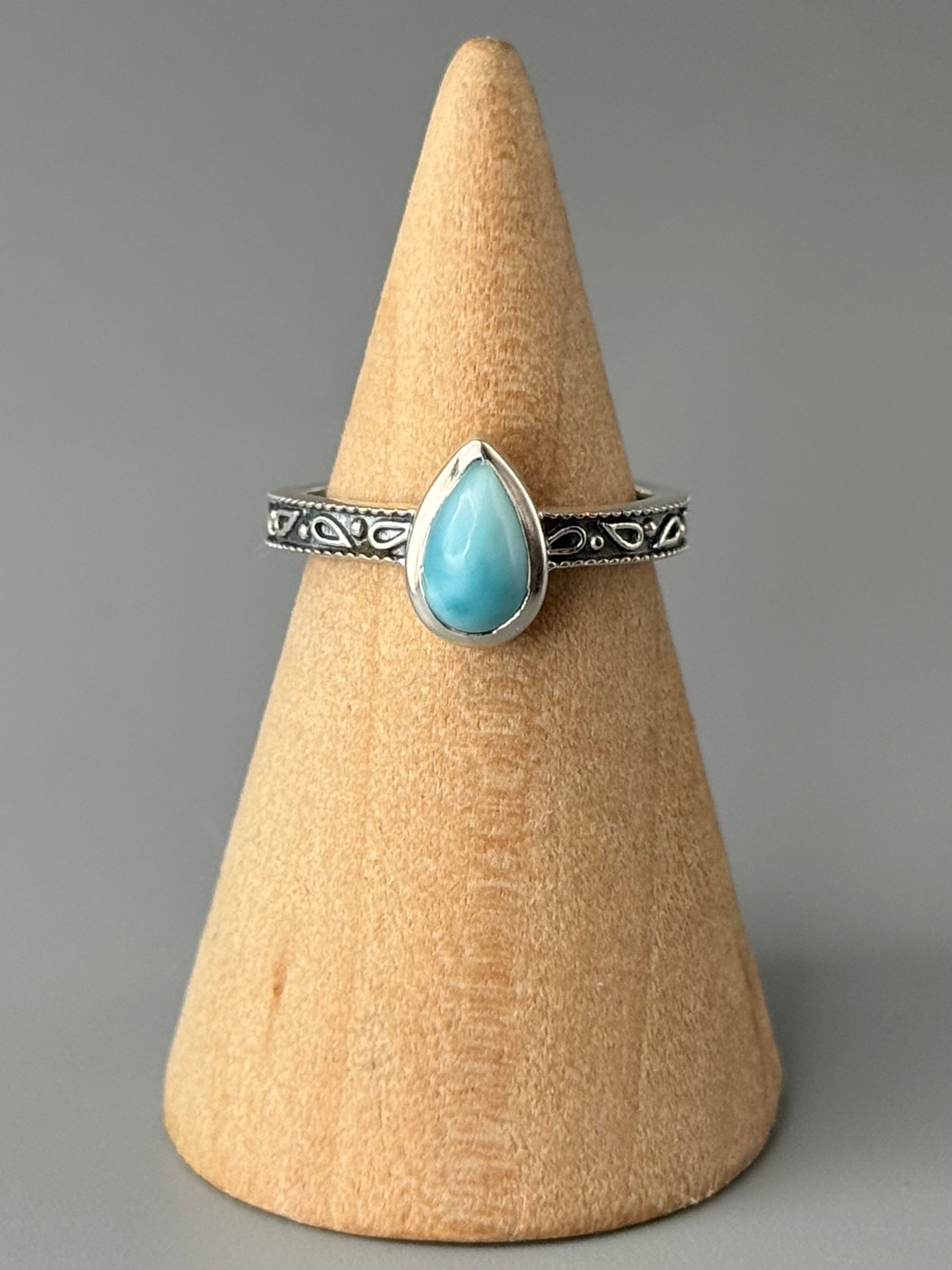 •LARIMAR - LIL' DROPLETS• sterling silver ring (size 6)