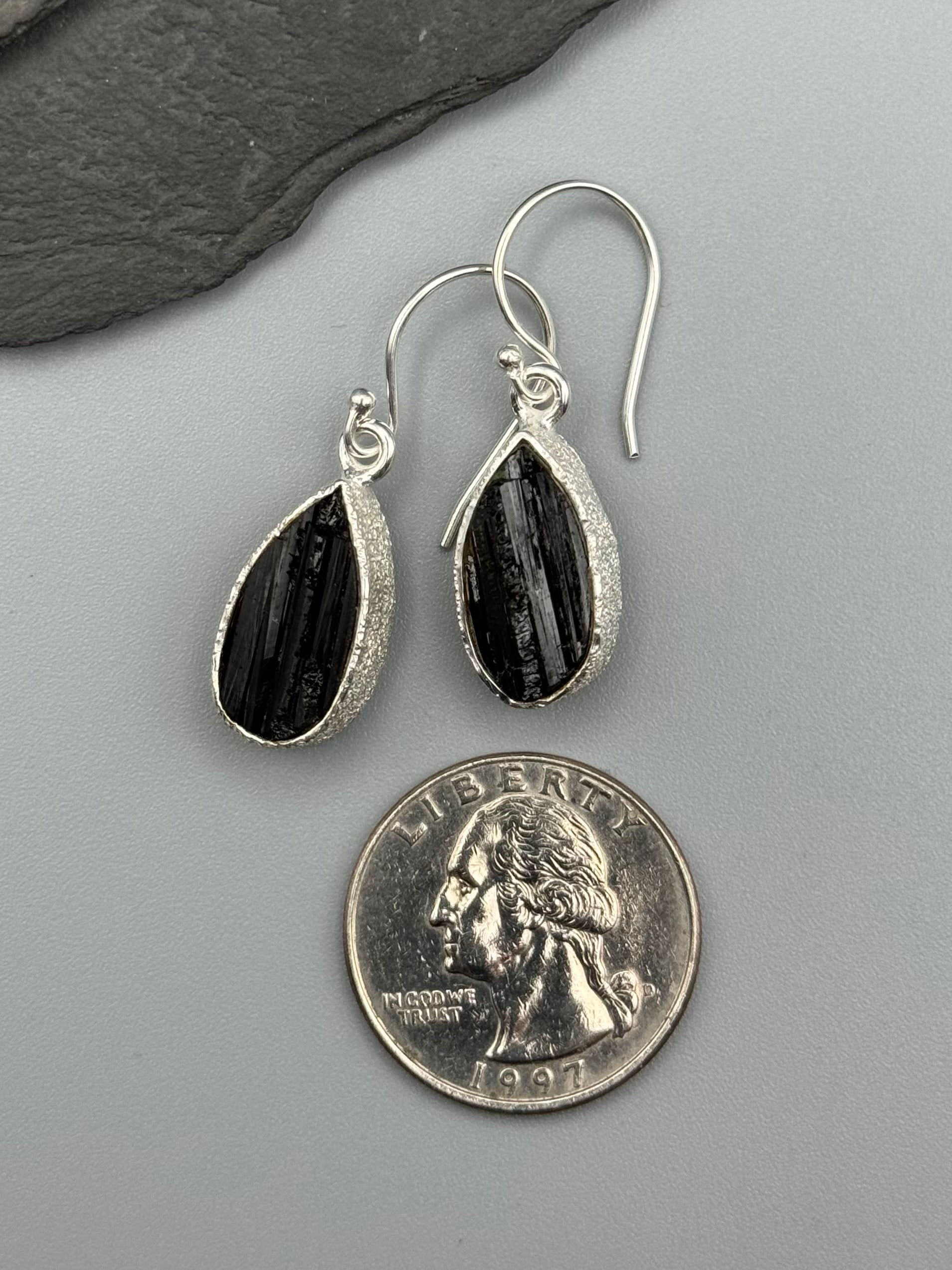 •TEXTURED BEZEL TEARDROP• black tourmaline + silver dangle earrings