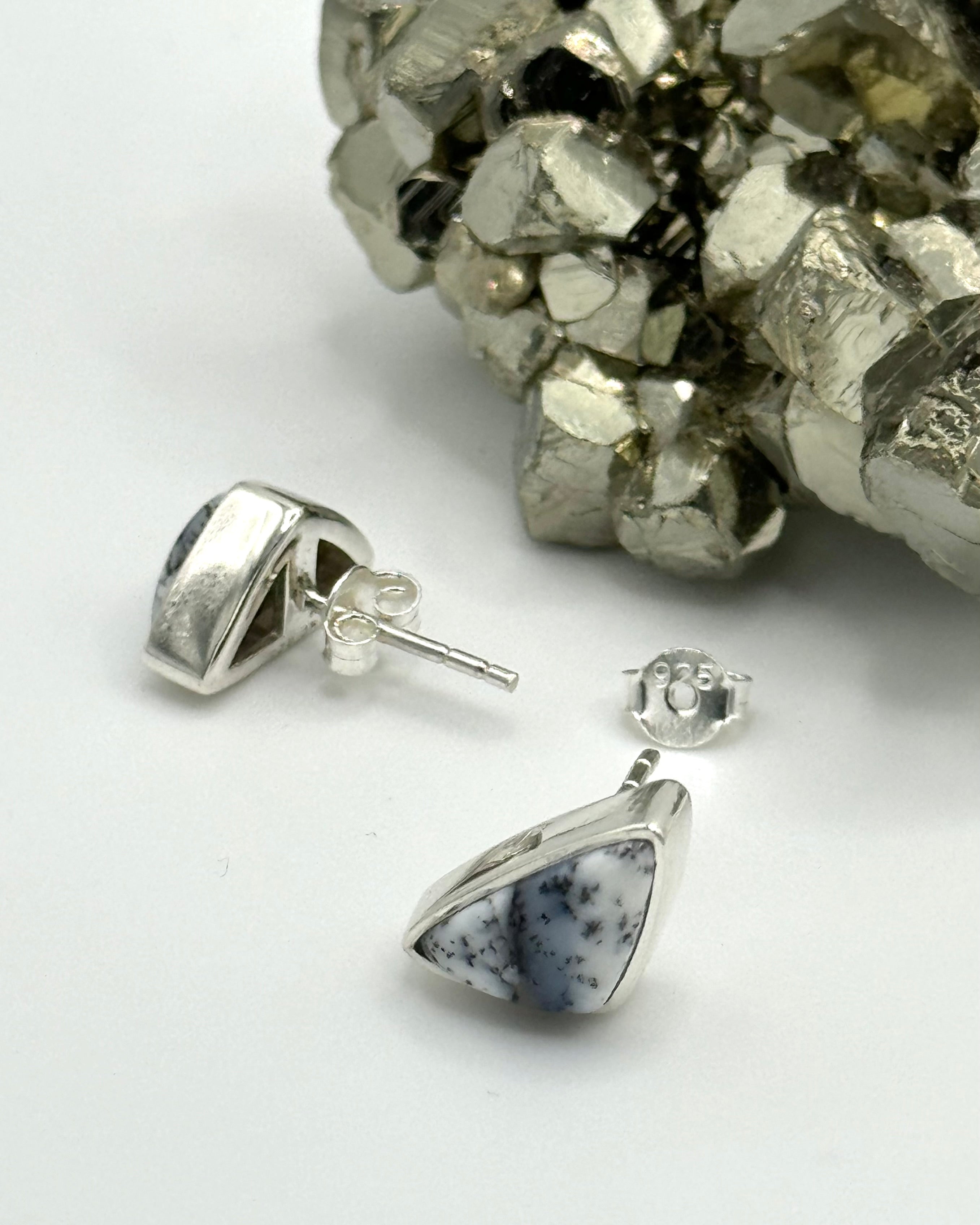 •DENDRITIC OPAL - SOFT TRIANGLE• silver bezel set stud earrings