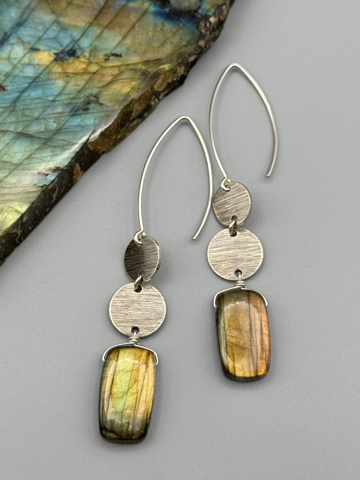 •NYX - MOONSTACK• golden labradorite rectangle + silver earrings