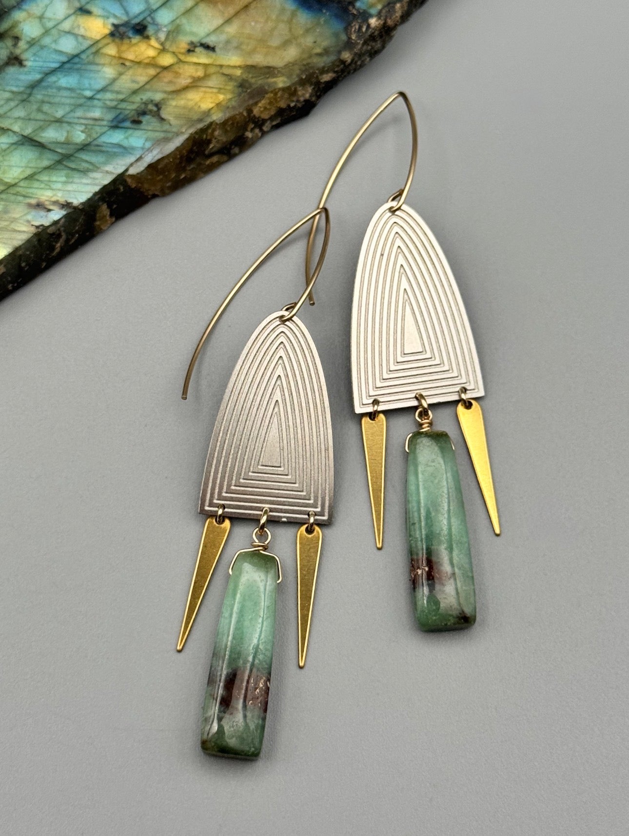 •PORTAL DANCE• chrysoprase + mixed metal earrings