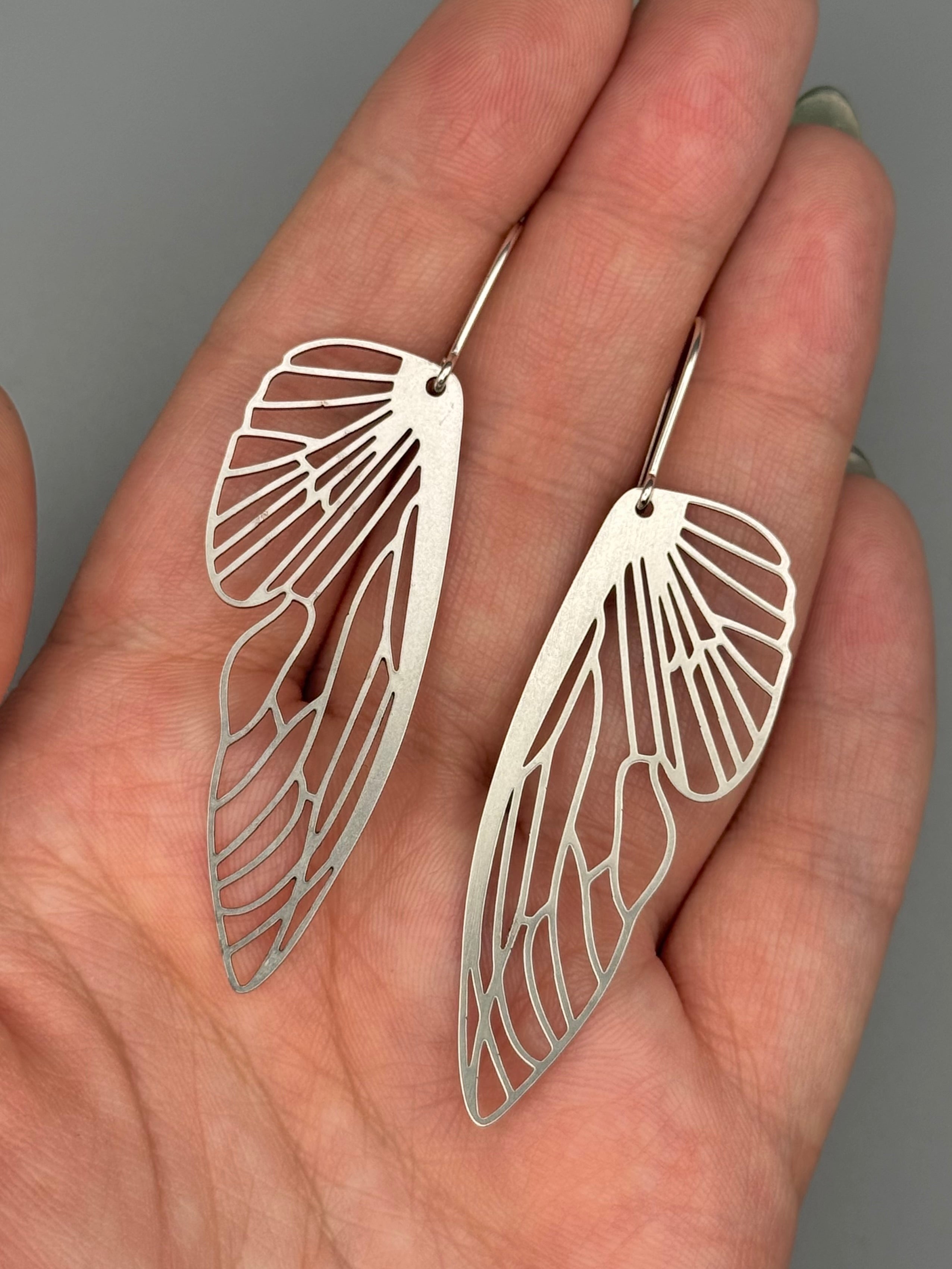 •METAMORPH• silver dangle earrings