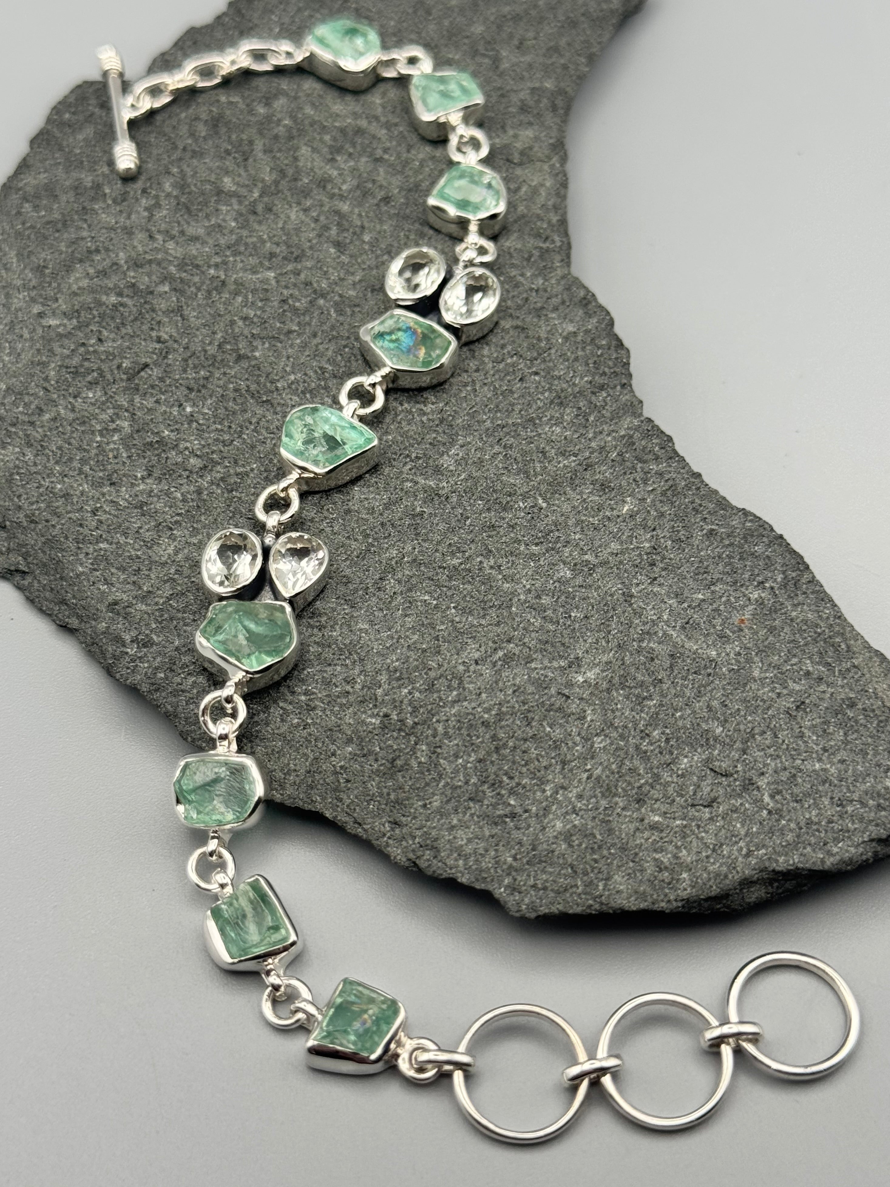 •APATITE + GREEN AMETHYST - CLUSTER• linked silver bracelet (7" - 8.25")