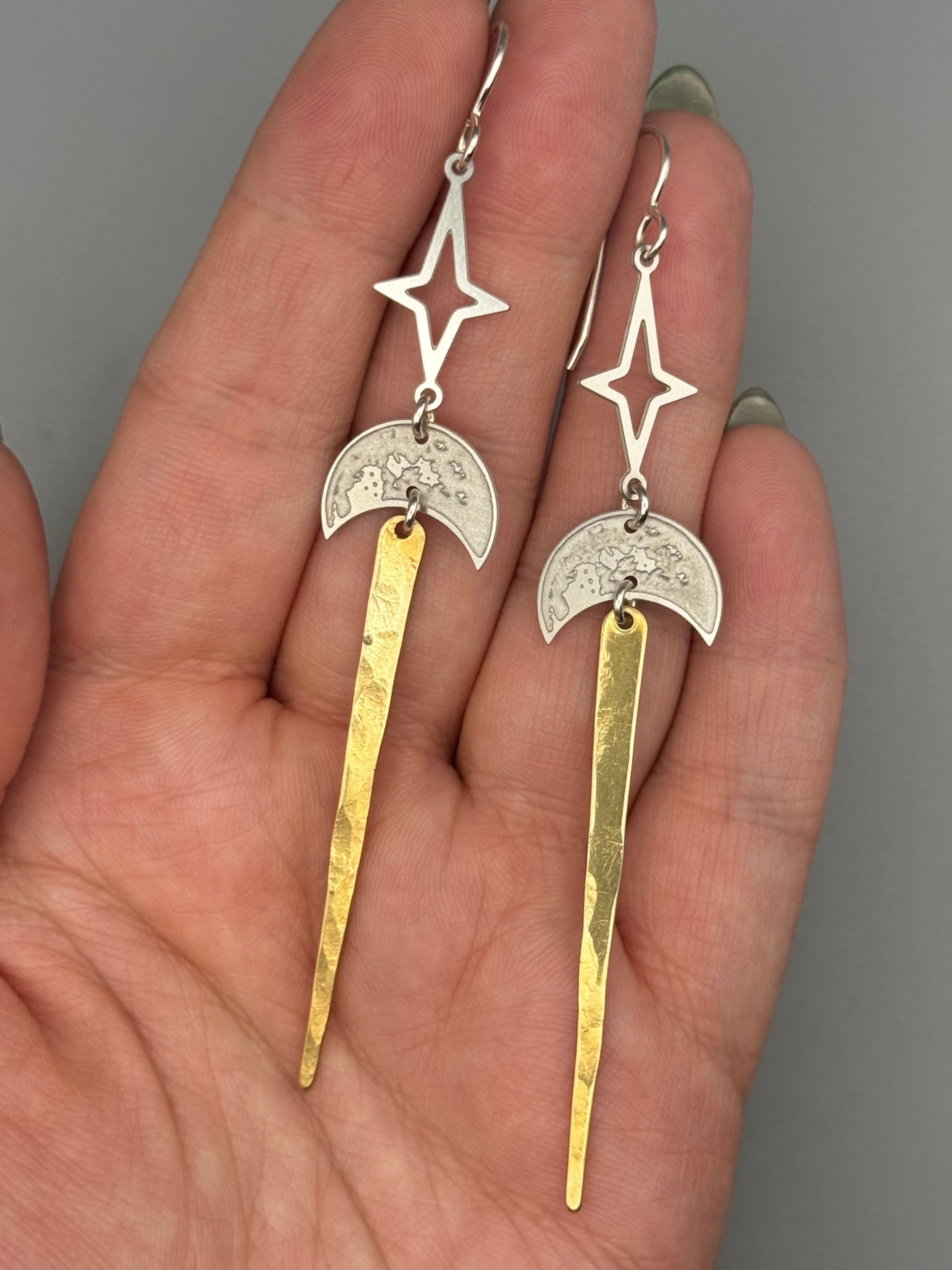 •NORTHERN EXPOSURE• mixed metal dangle earrings