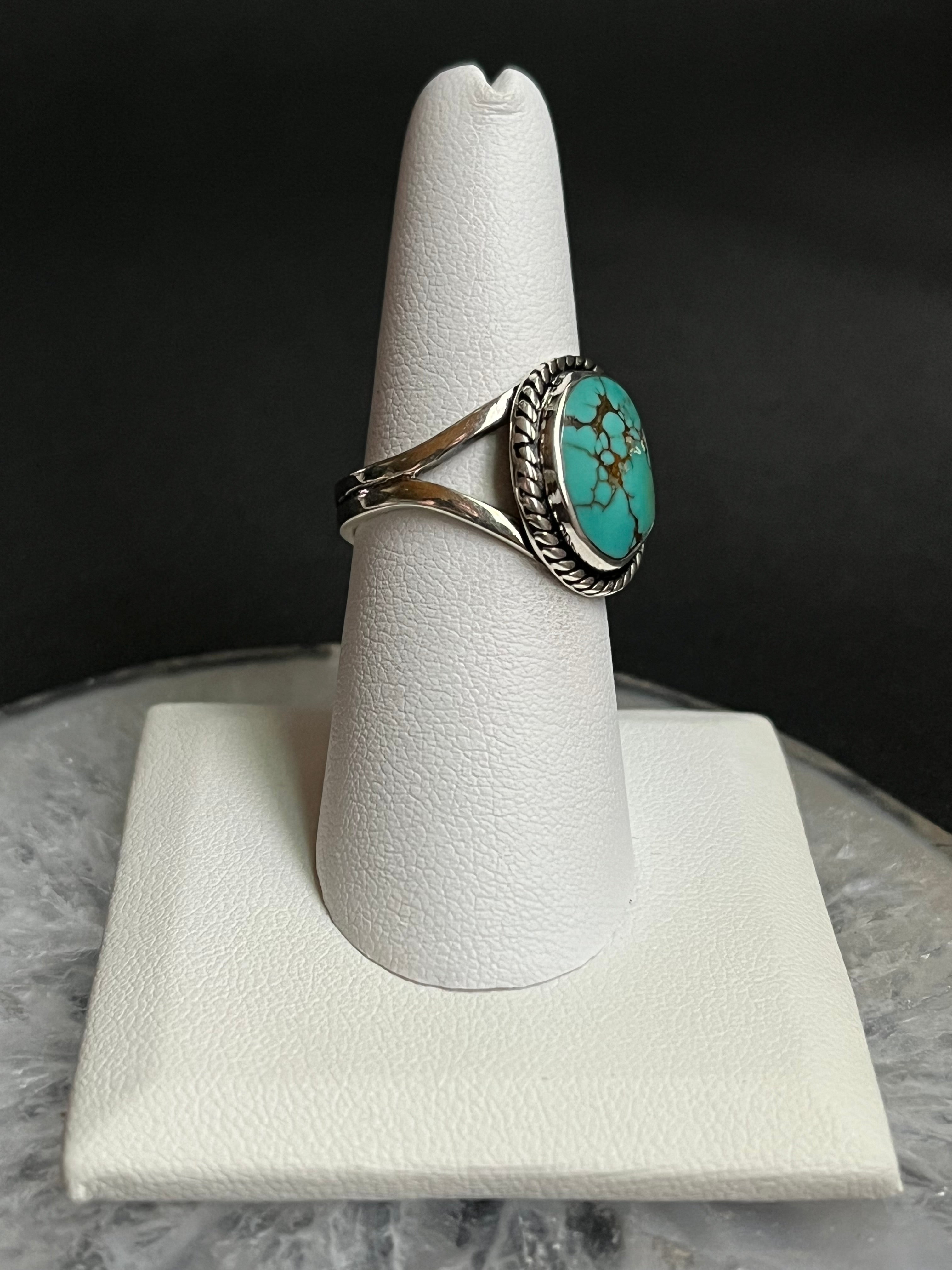 •CHINESE TURQUOISE• Navajo silver ring - size 7.25