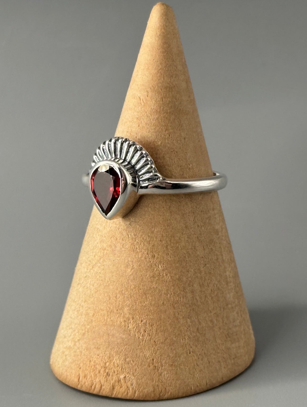 •GARNET - PYRE• sterling silver ring (various sizes)