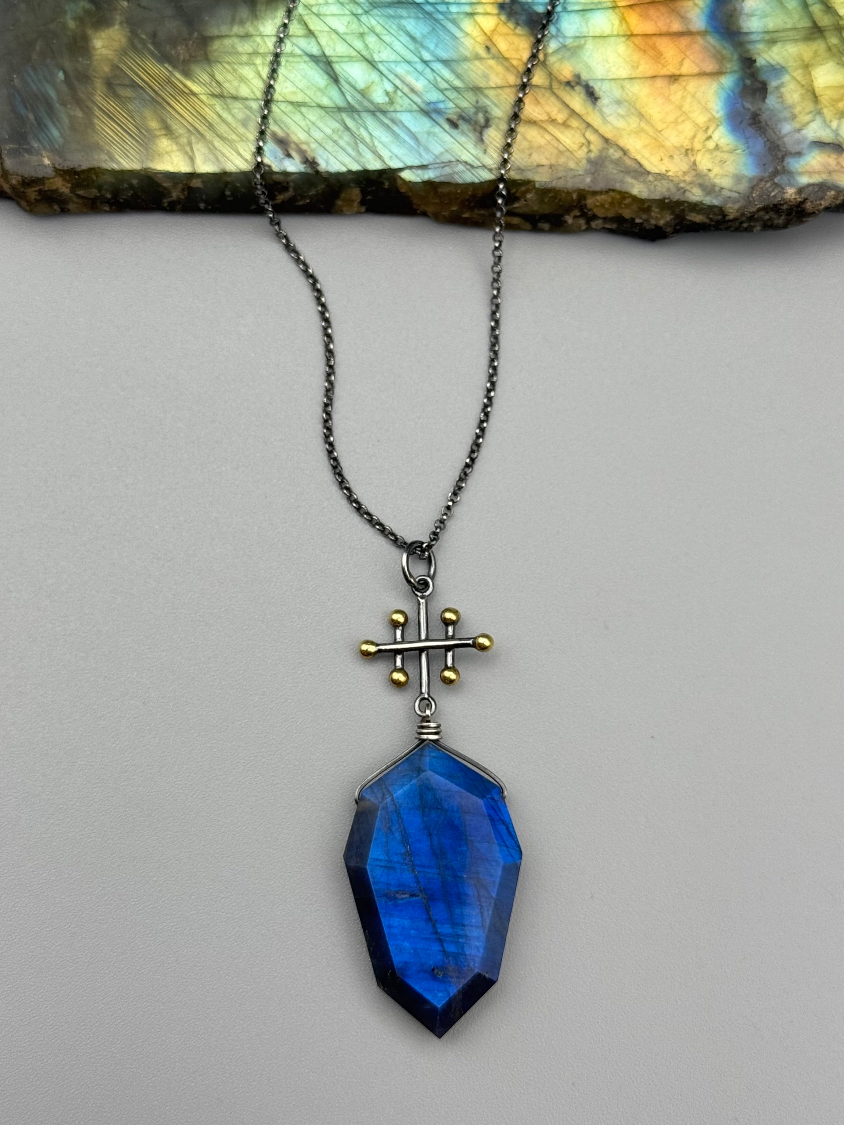 •INVOKE• labradorite petal + mixed metal necklace (26"-28" long)