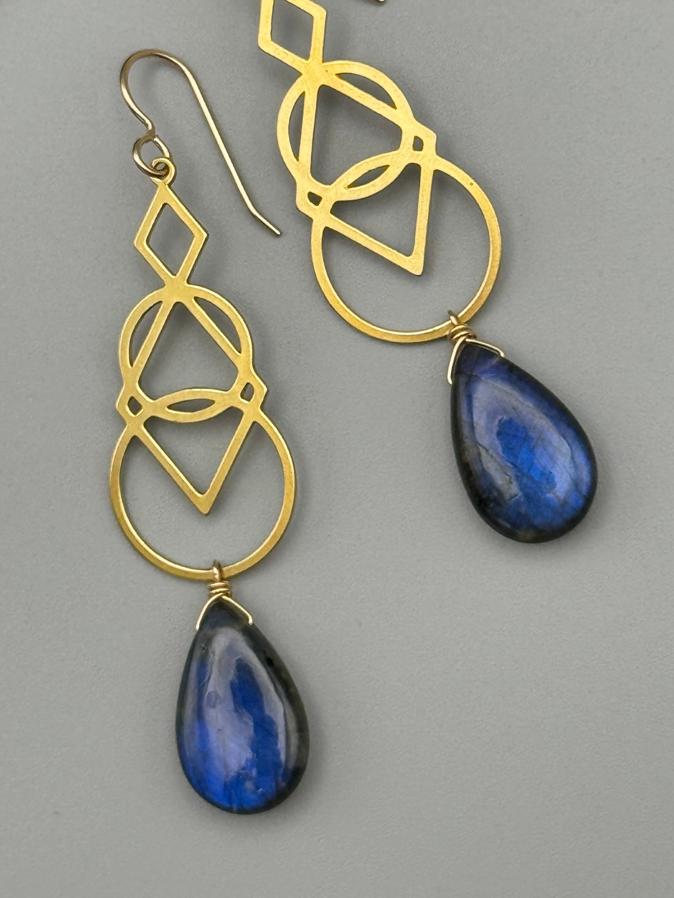 •SIGNS• labradorite + gold earrings