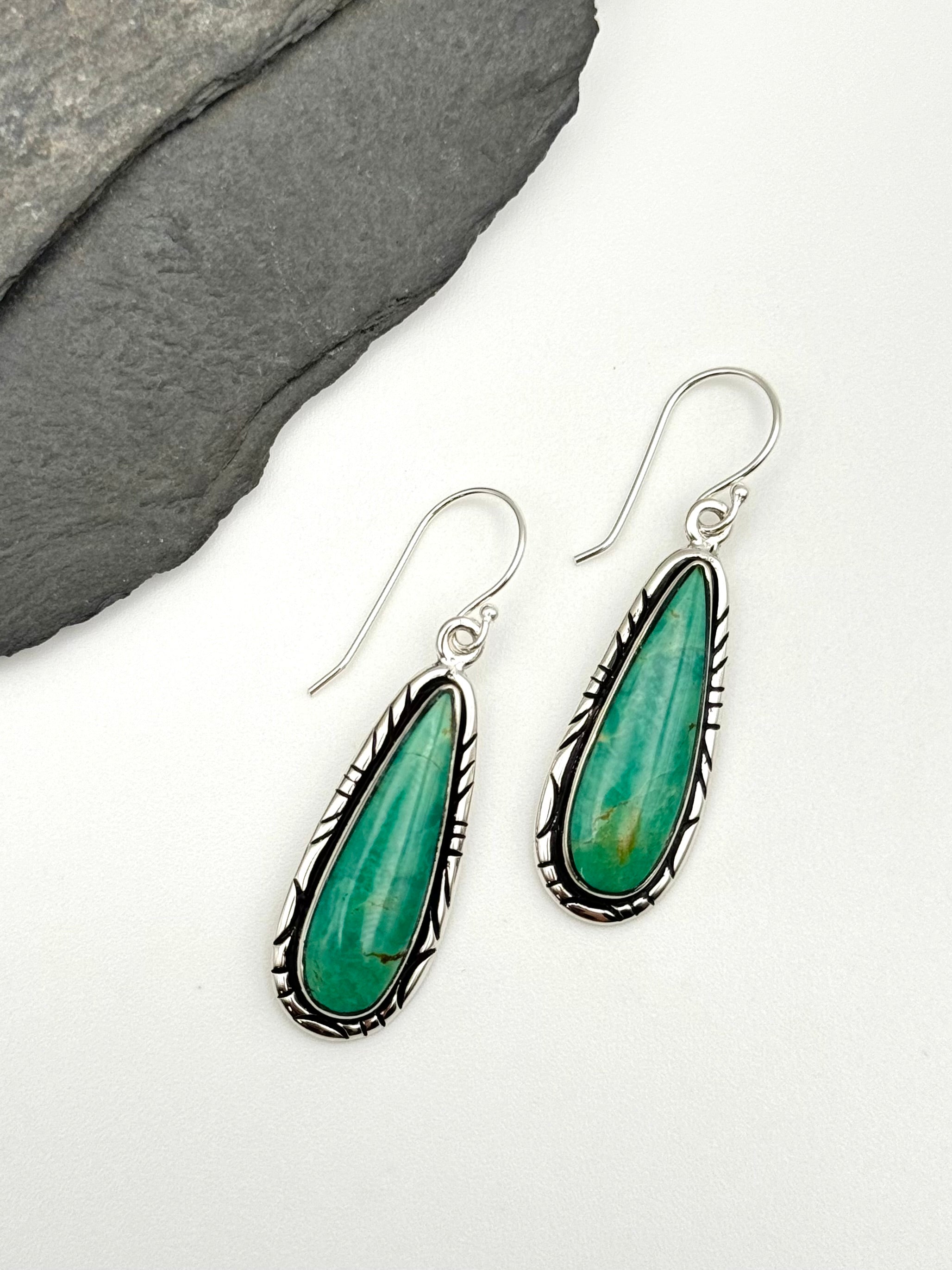 •KINGMAN TURQUOISE TEARDROP - 3• Navajo silver dangle earrings