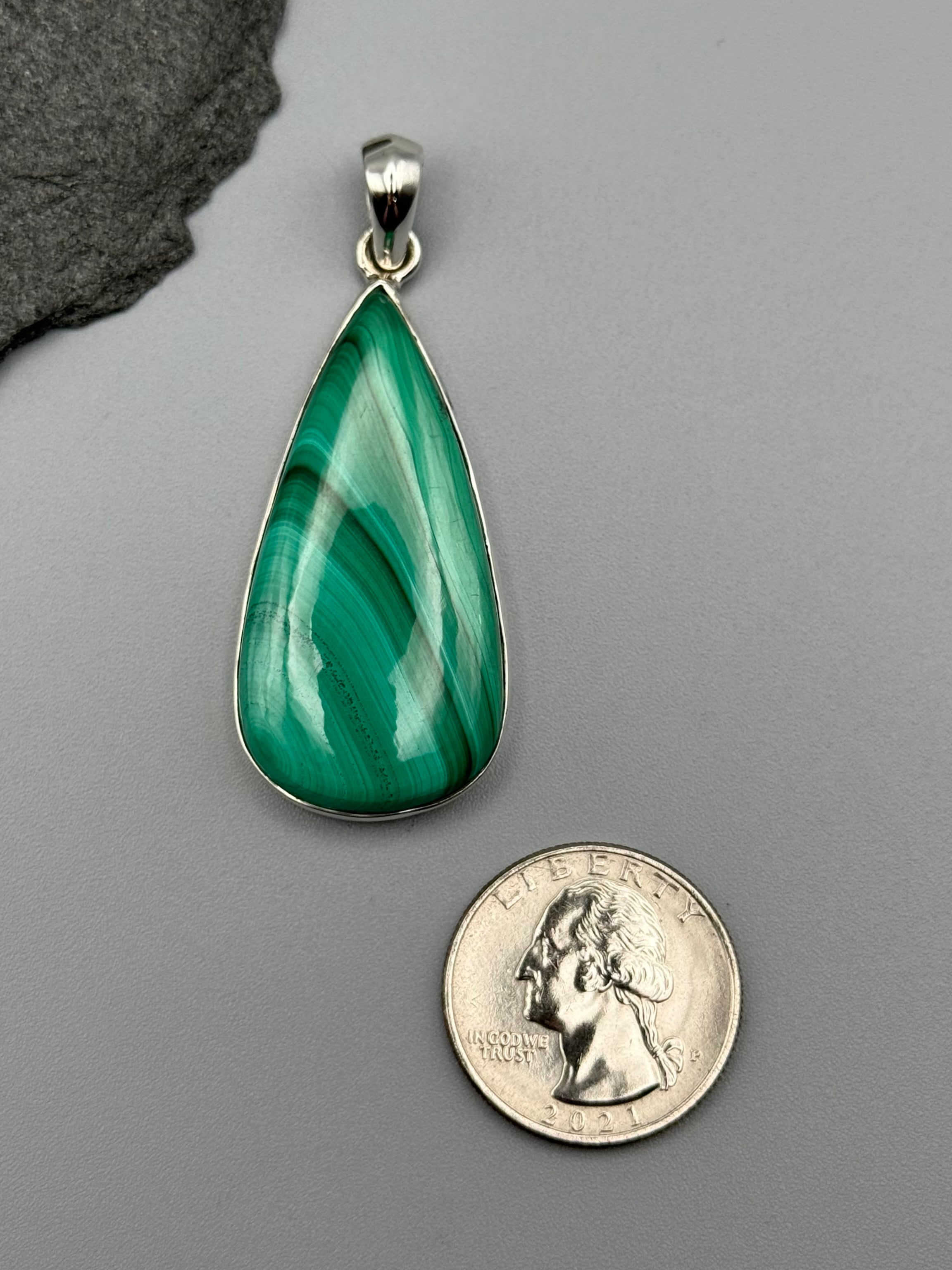 •MALACHITE - TEAR• sterling silver pendant