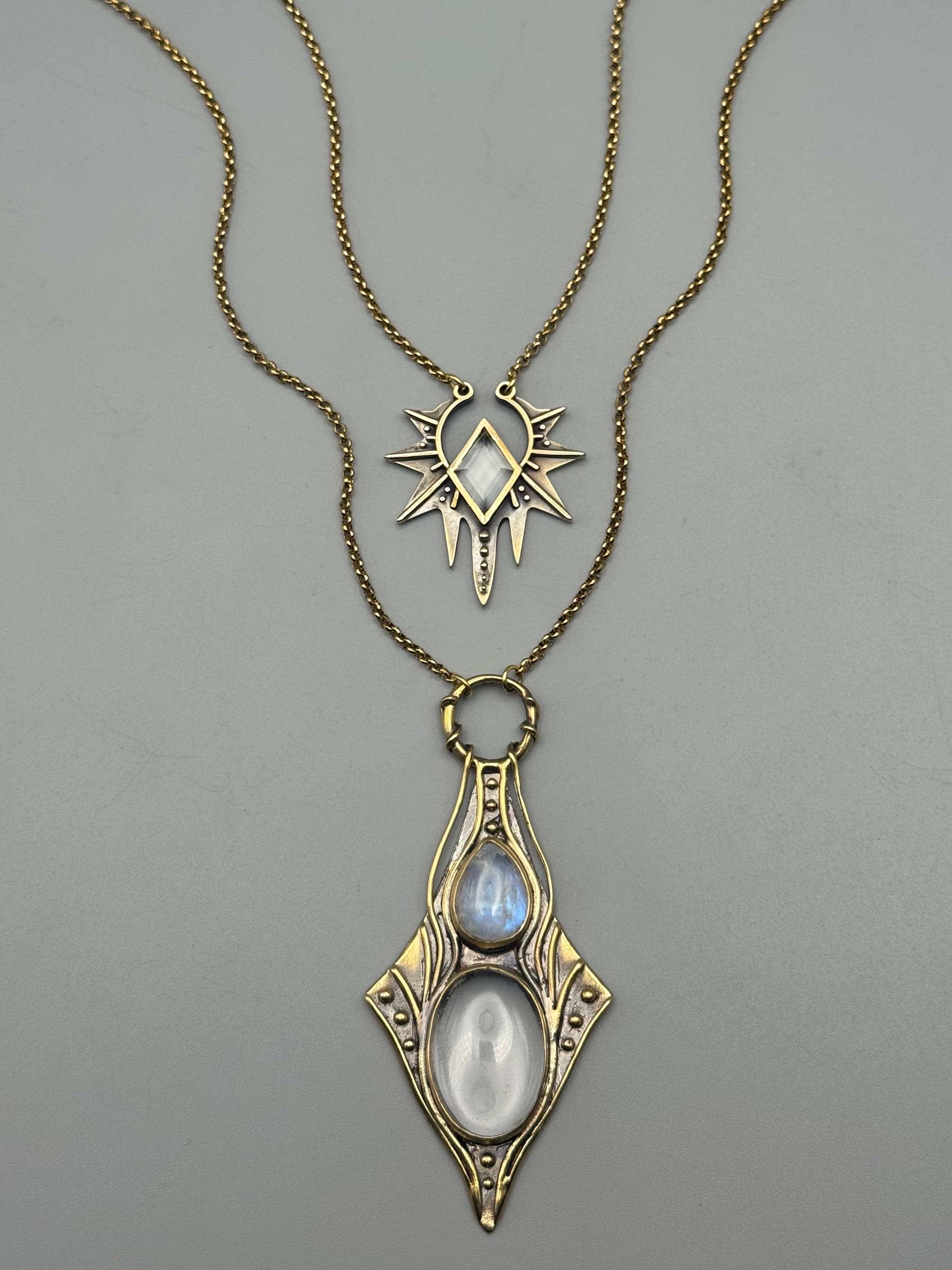 •NIMUE• rainbow moonstone + quartz gold necklace (20" long)