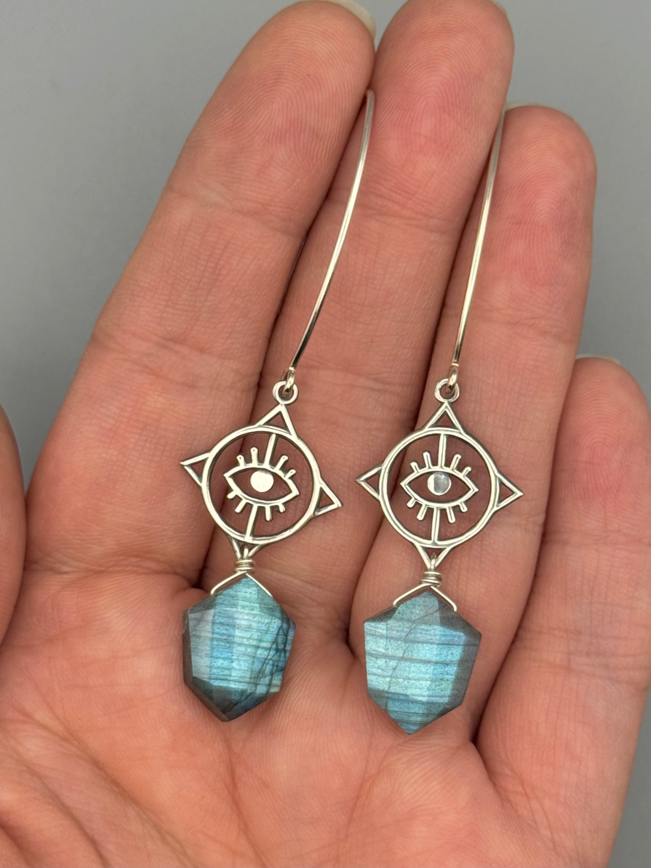•ALL SEEING• labradorite + silver earrings