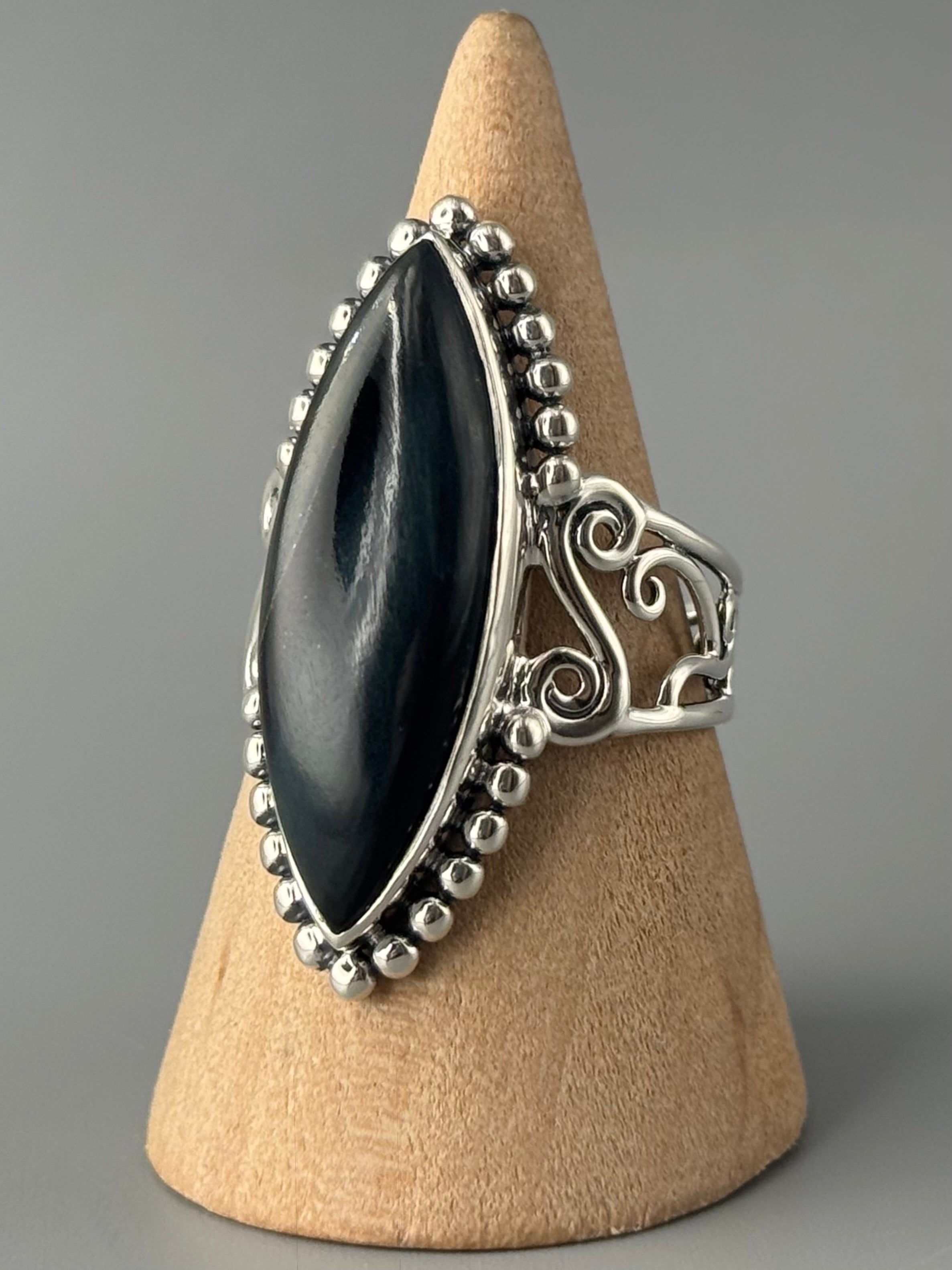 •HAWK EYE - MARQUISE• sterling silver ring (various sizes)