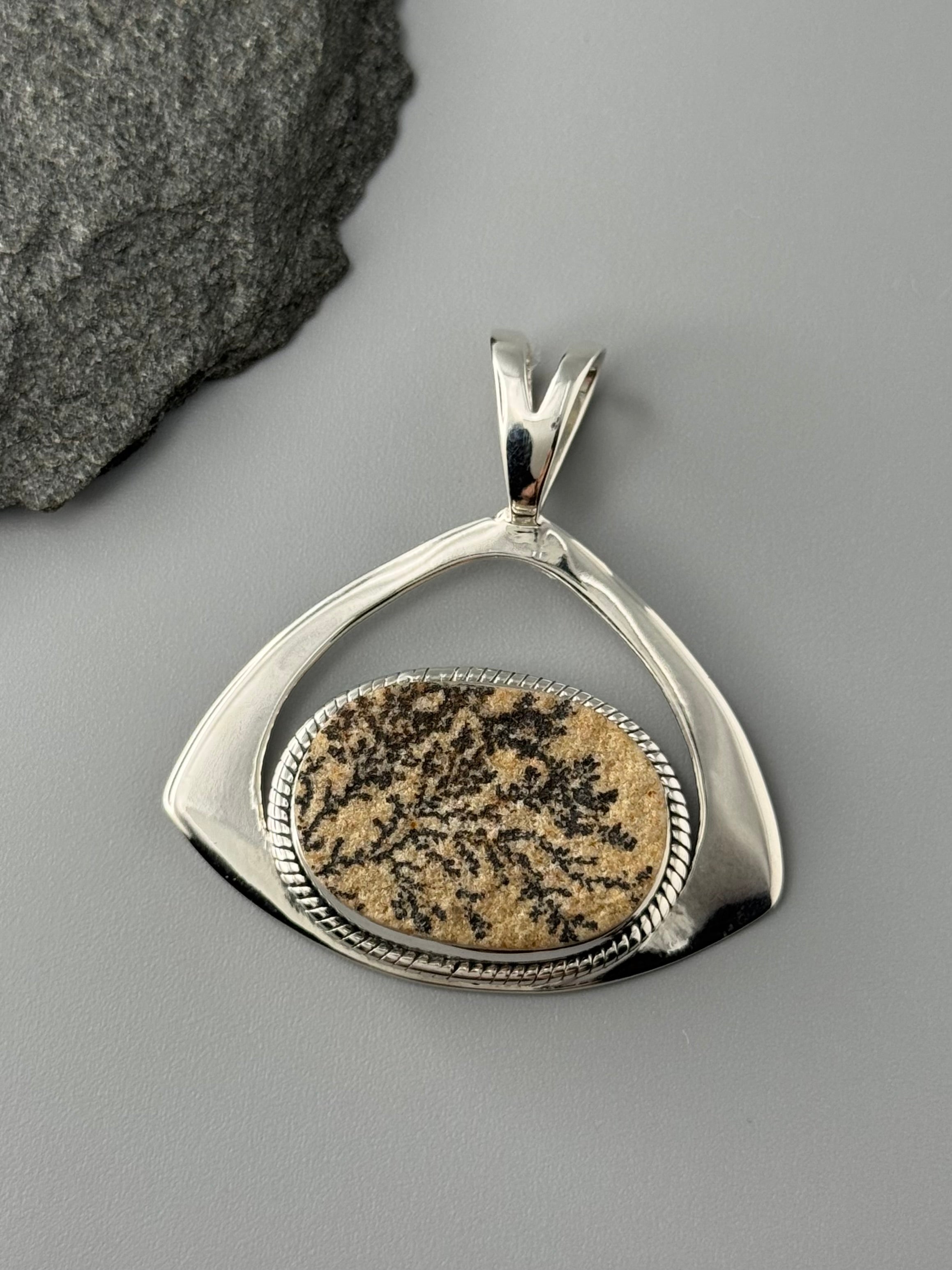 •DENDRITIC SANDSTONE - REULEAUX• sterling silver pendant