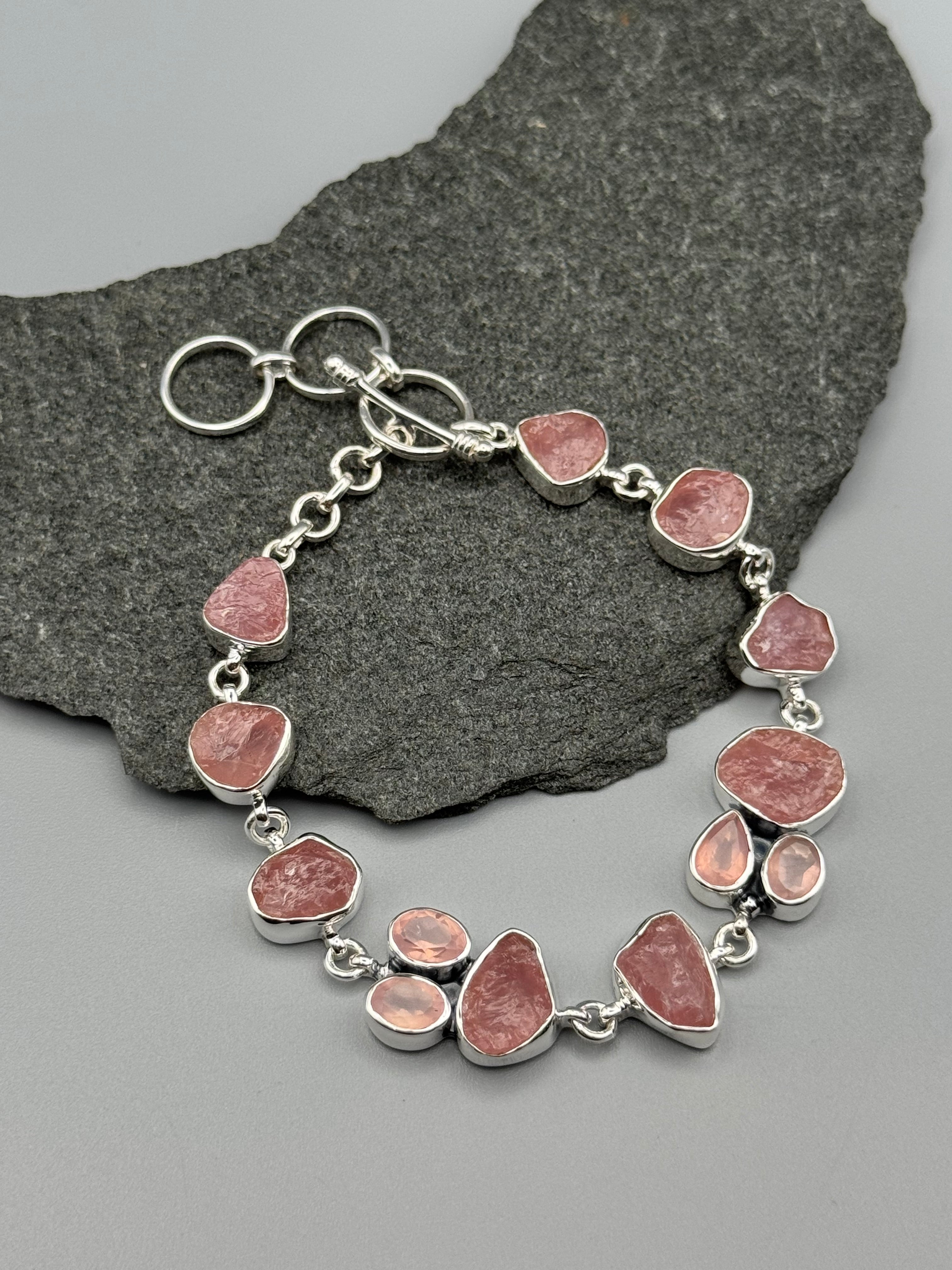 •ROSE QUARTZ - CLUSTER• linked silver bracelet (7.5" - 8.5")