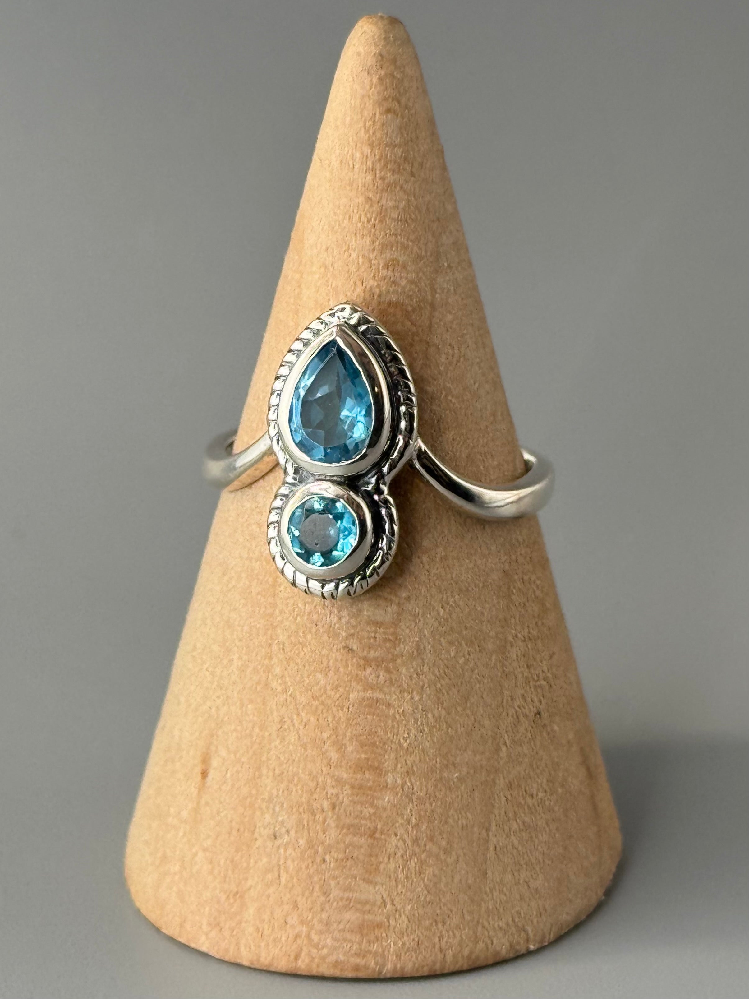 •BLUE TOPAZ - PUNCTUATE• sterling silver ring (various sizes)