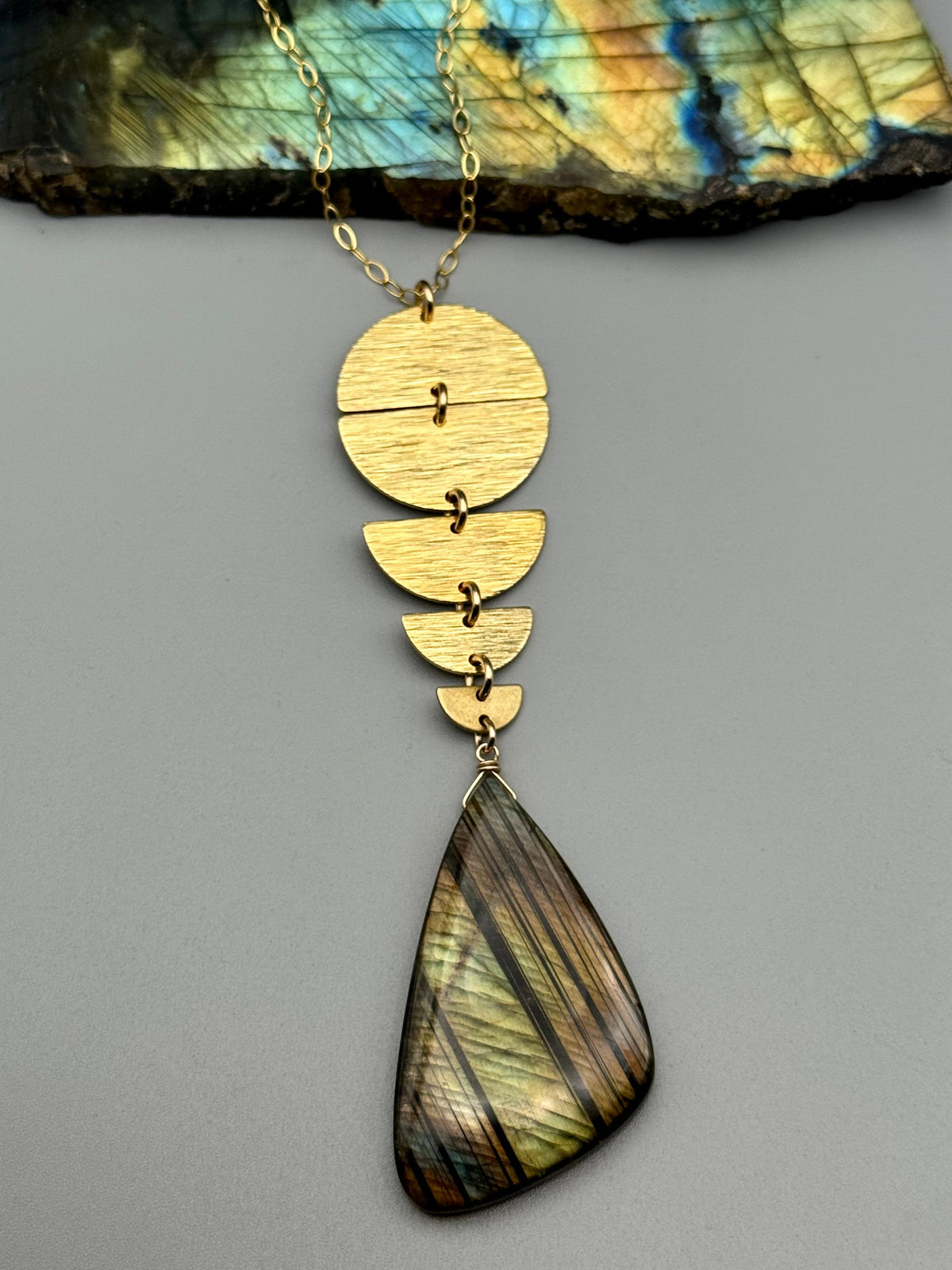 •NYX• labradorite freeform + gold necklace (26"-28" long)
