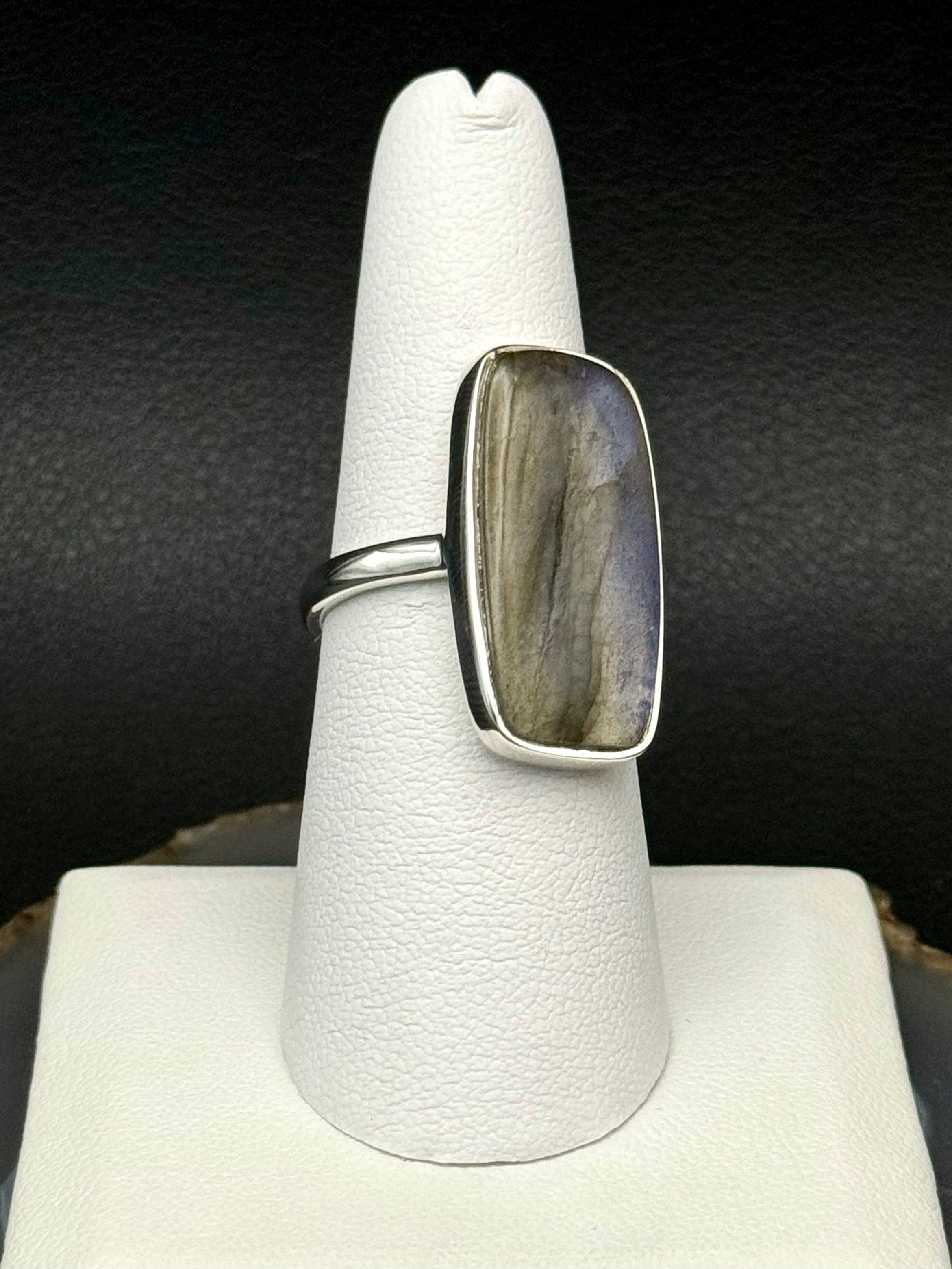 •LABRADORITE - LARGER SOFT RECTANGLE• silver ring (size 7.5)