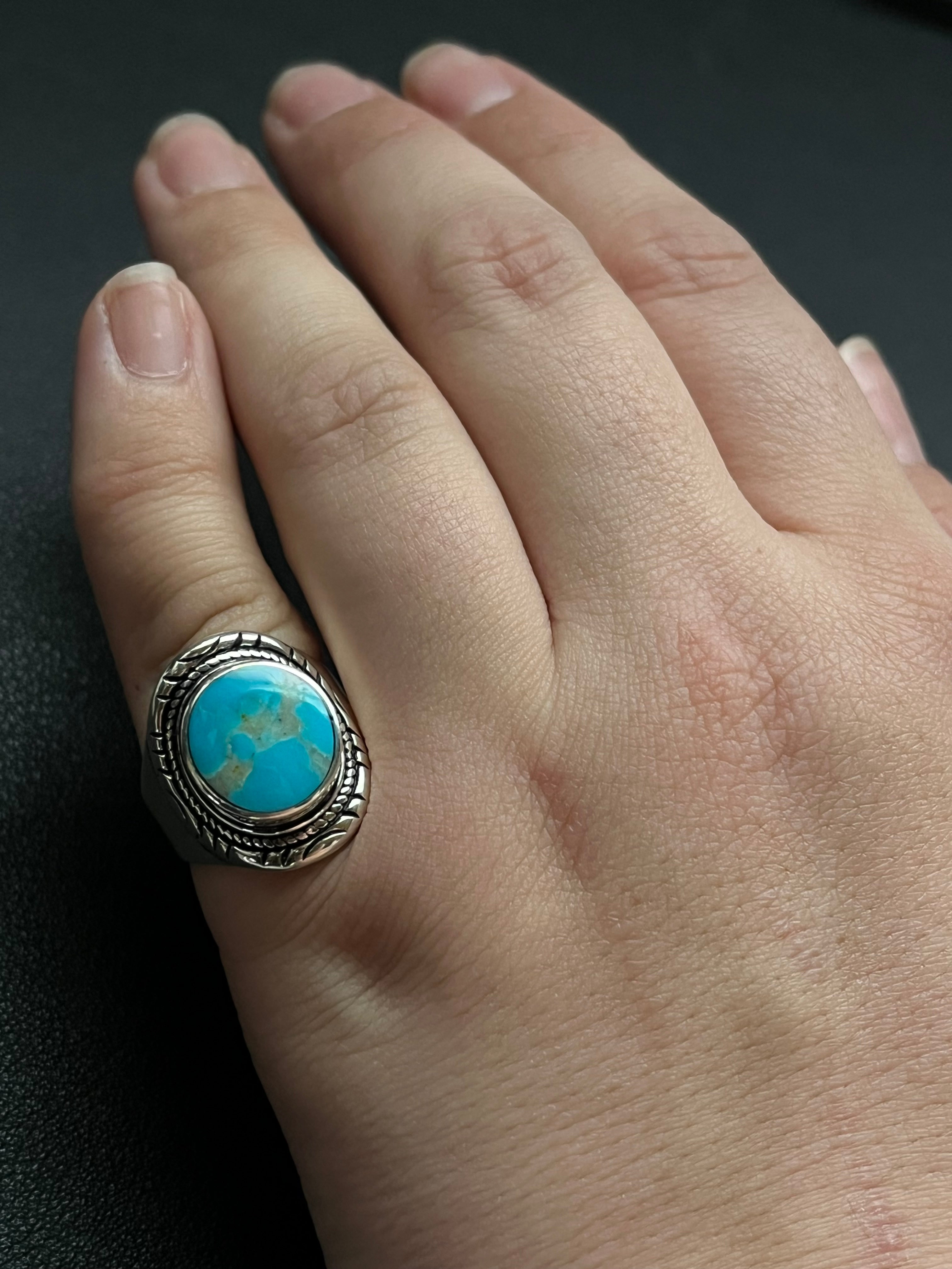 •KINGMAN TURQUOISE• Navajo silver ring (size 6.75)