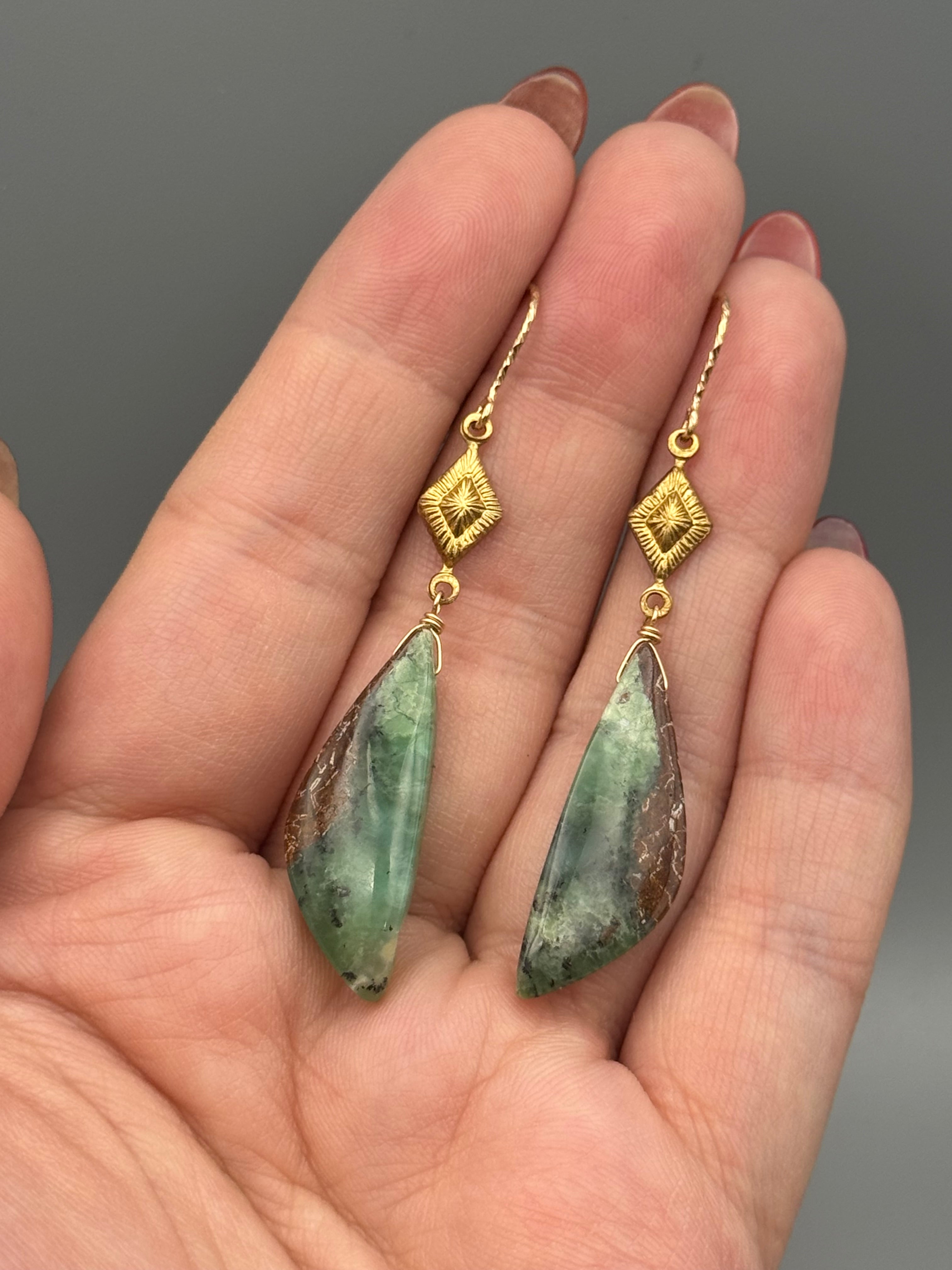 •AGATHA• chrysoprase wing + gold earrings