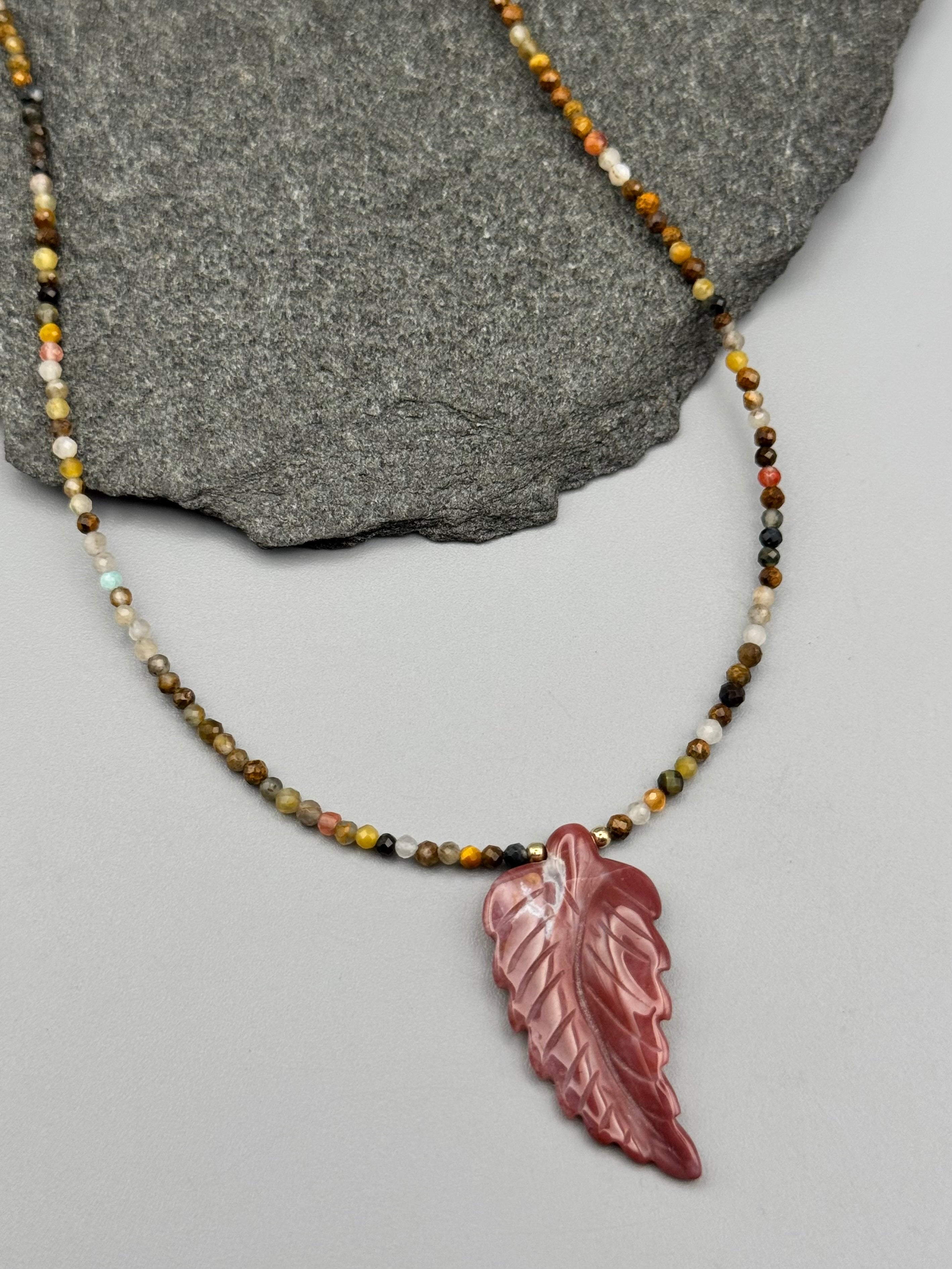 •PIETERSITE + INDIAN AGATE LEAF• gold beaded necklace (17" - 19" long)