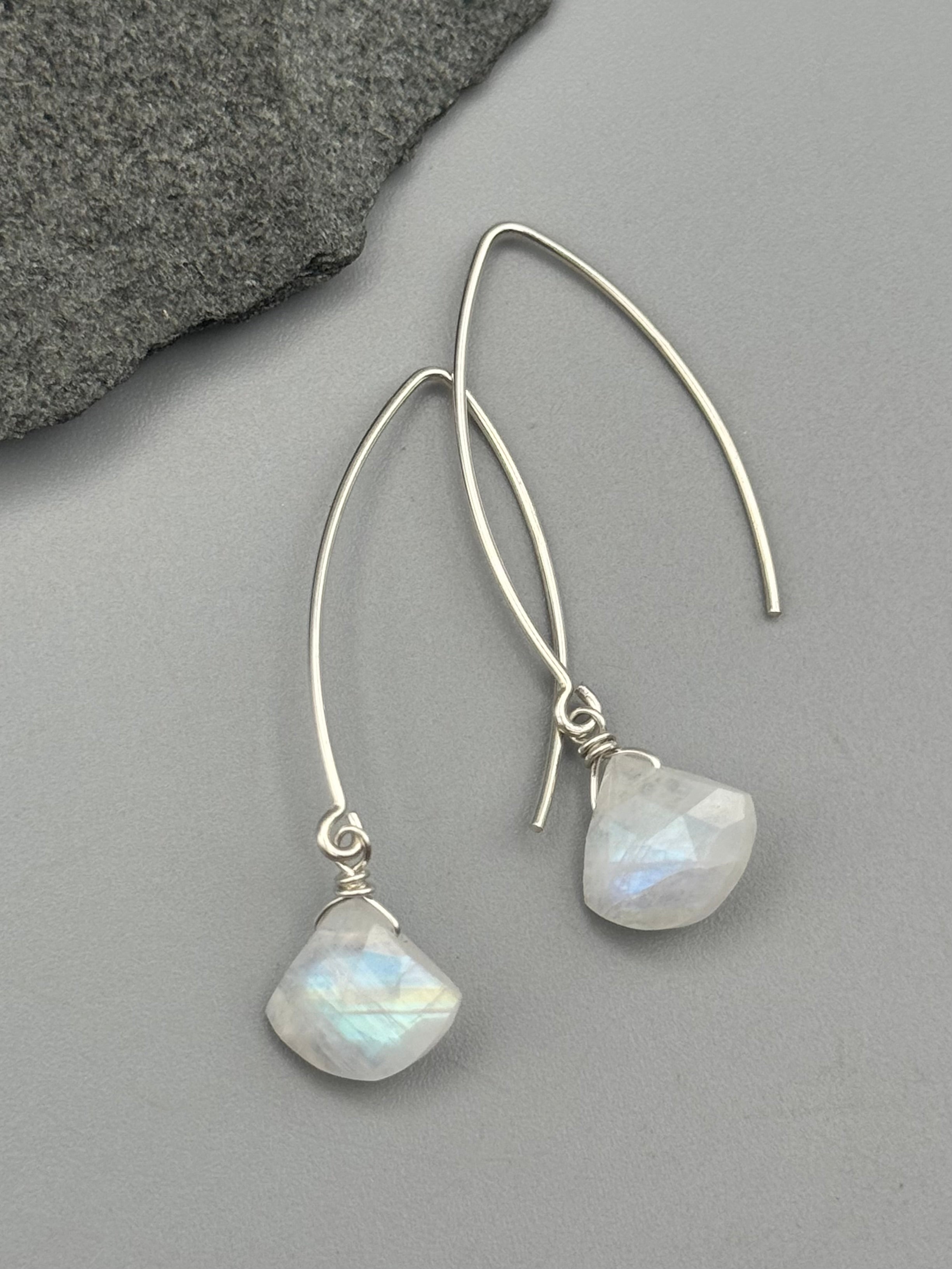 •STRAY• rainbow moonstone fan + silver earrings