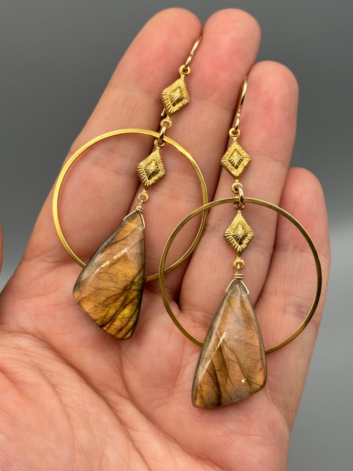 •AGATHA SWING• golden labradorite wing + gold earrings