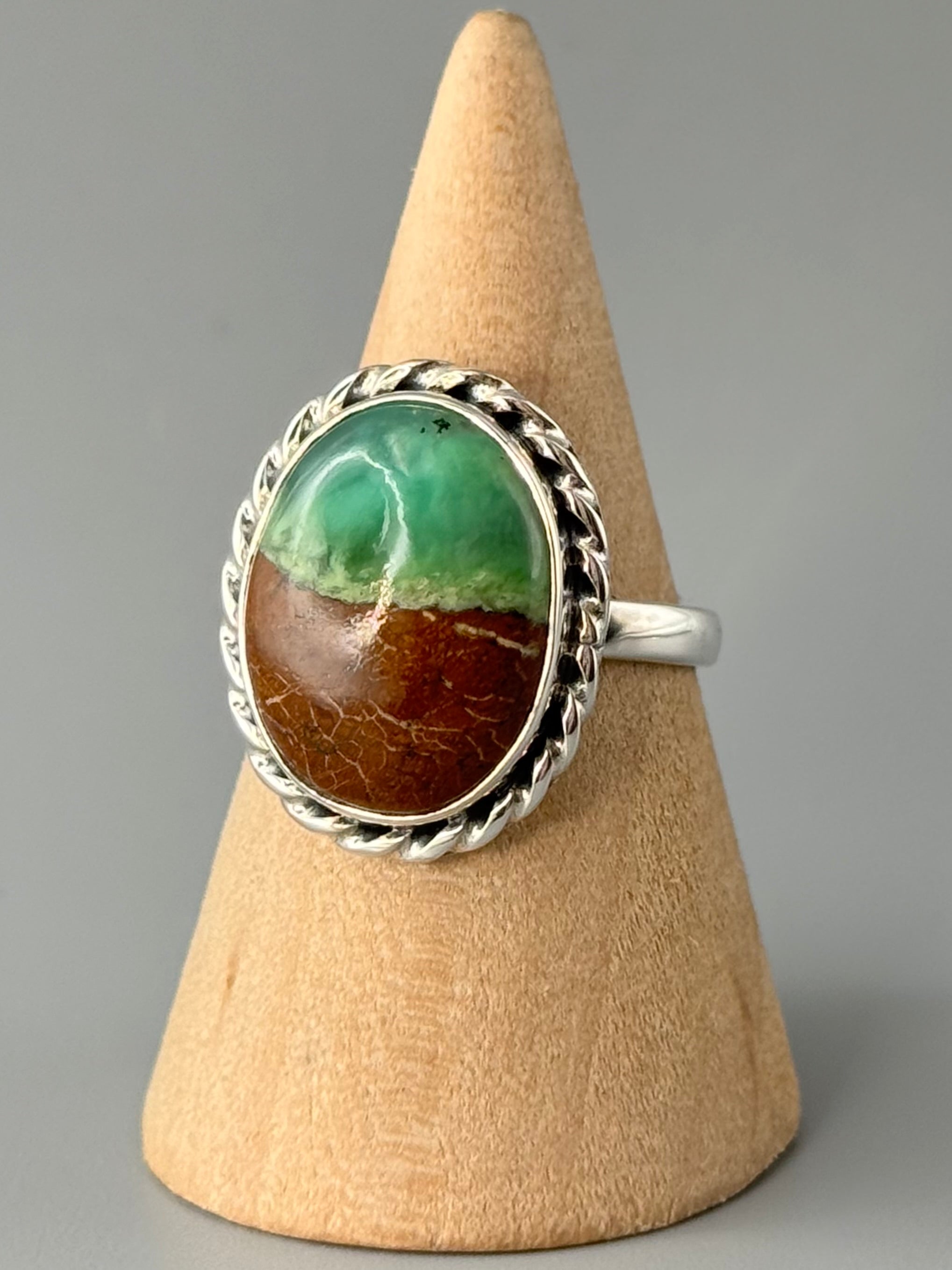 •CHRYSOPRASE - TWINE OVAL• sterling silver ring (size 8.75)