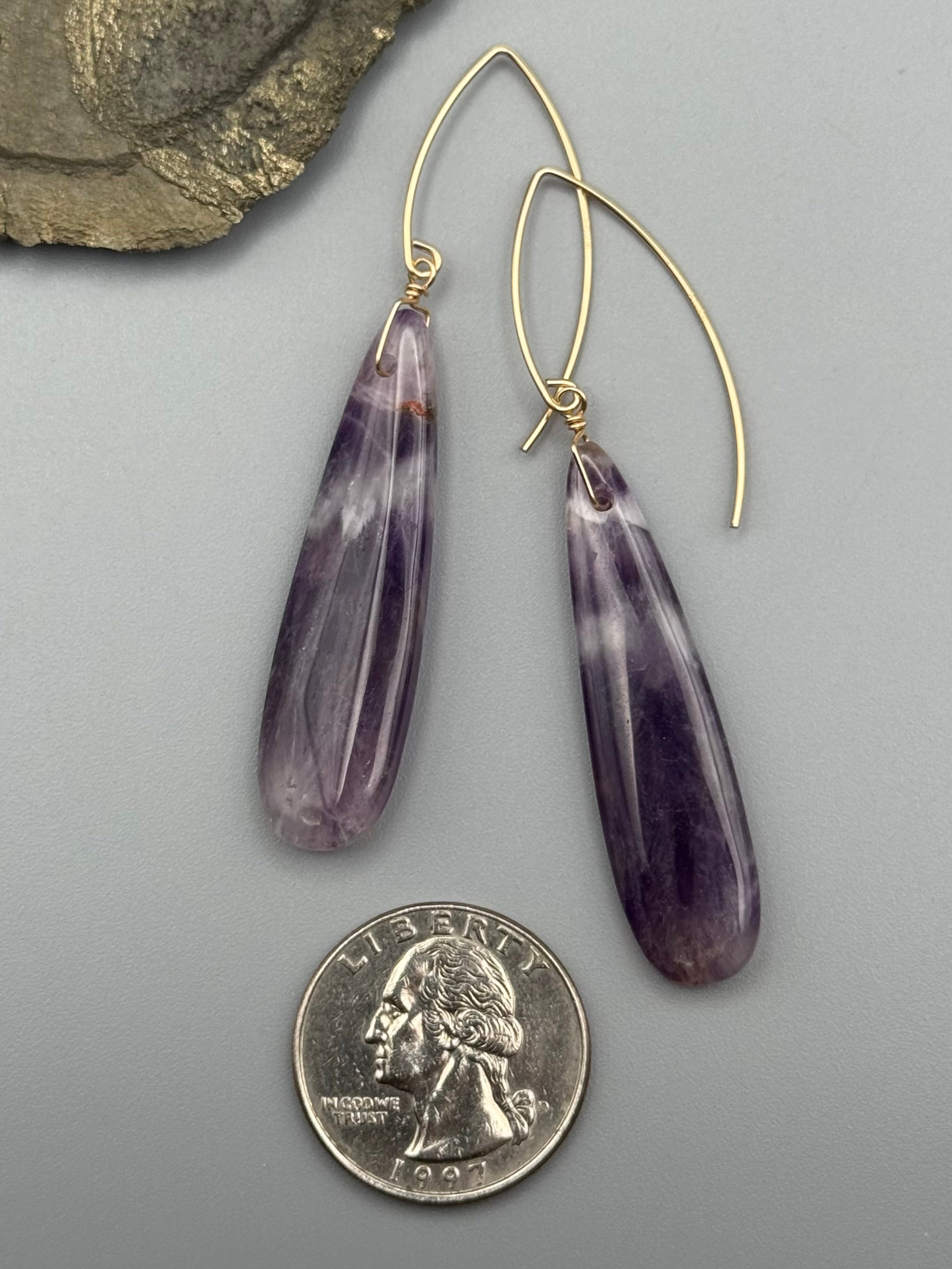 •STRAY• chevron amethyst tear + gold earrings