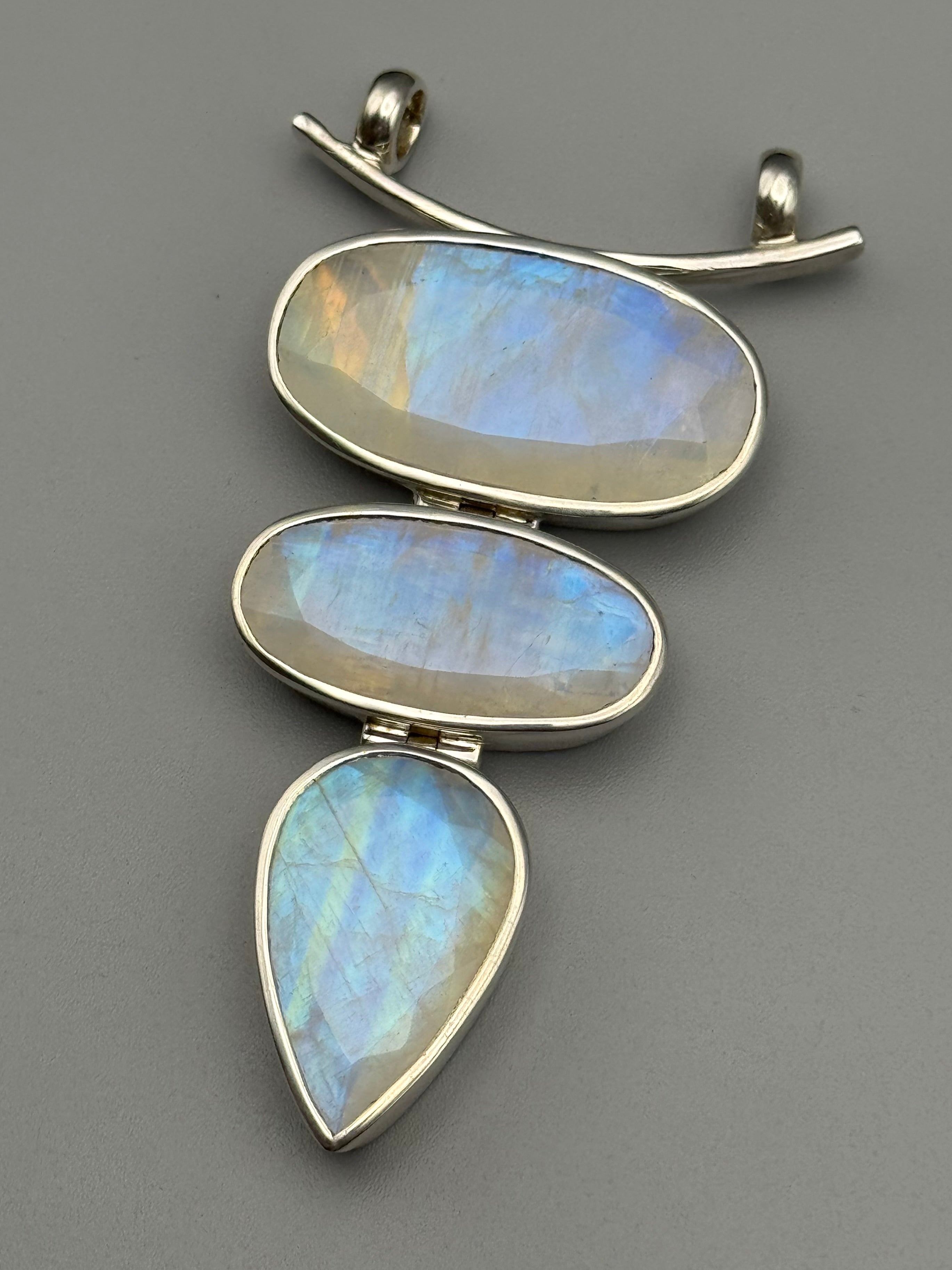 •FACETED RAINBOW MOONSTONE - HINGED TRIO• sterling silver pendant