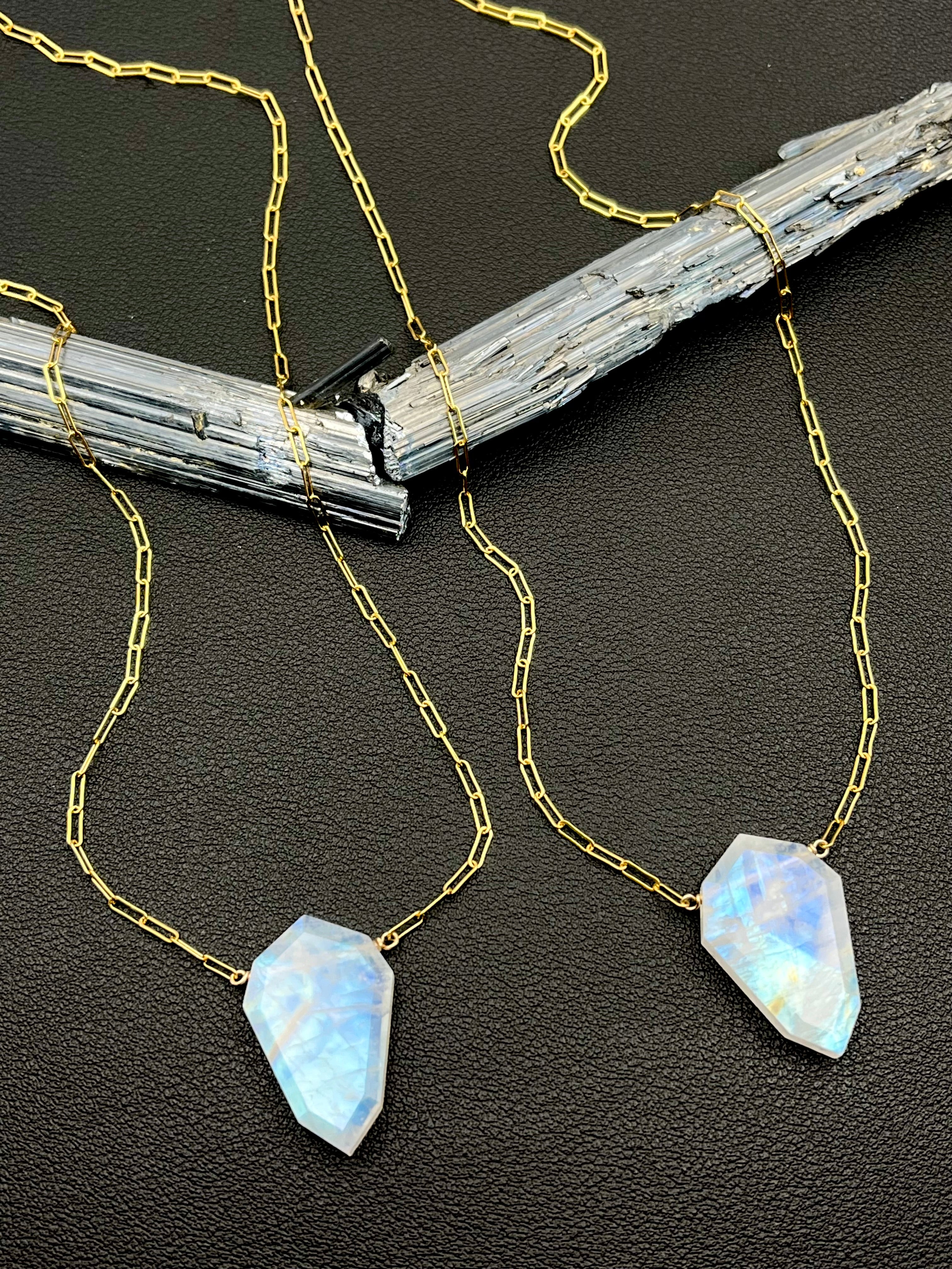 •AEON- PETAL• rainbow moonstone + gold necklace (various lengths)