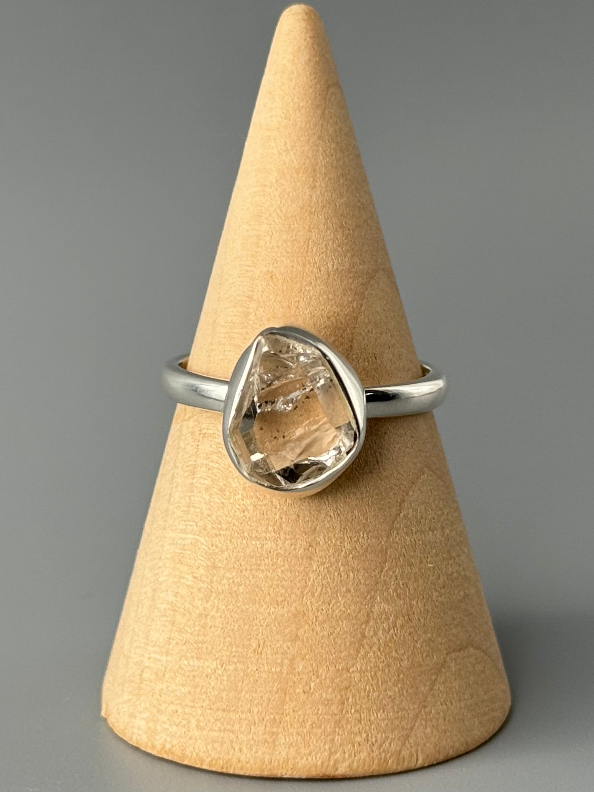 •HERKIMER DIAMOND - STACKABLE• simple bezel silver ring (size 8)