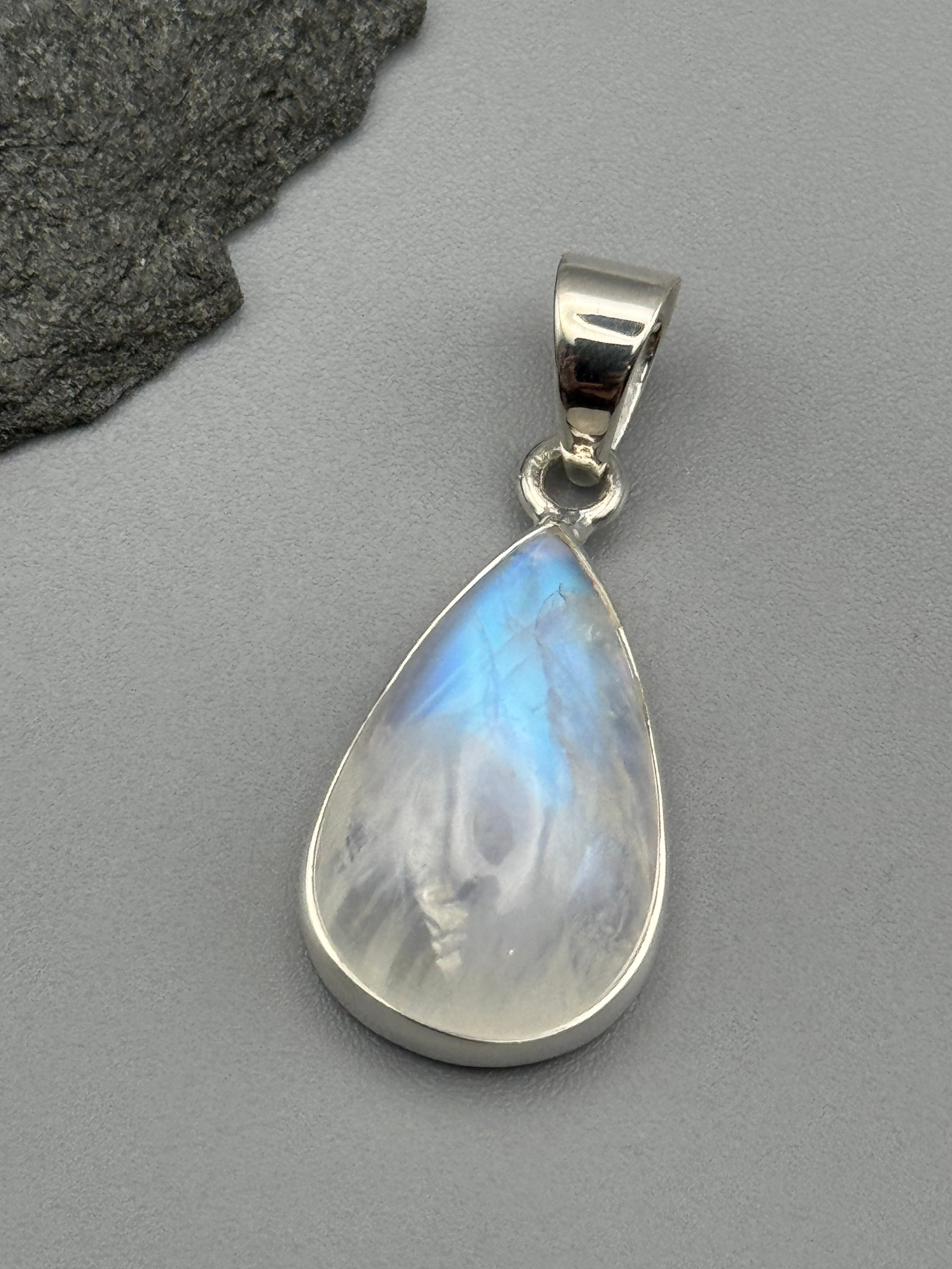 •RAINBOW MOONSTONE - TEAR 1• sterling silver pendant
