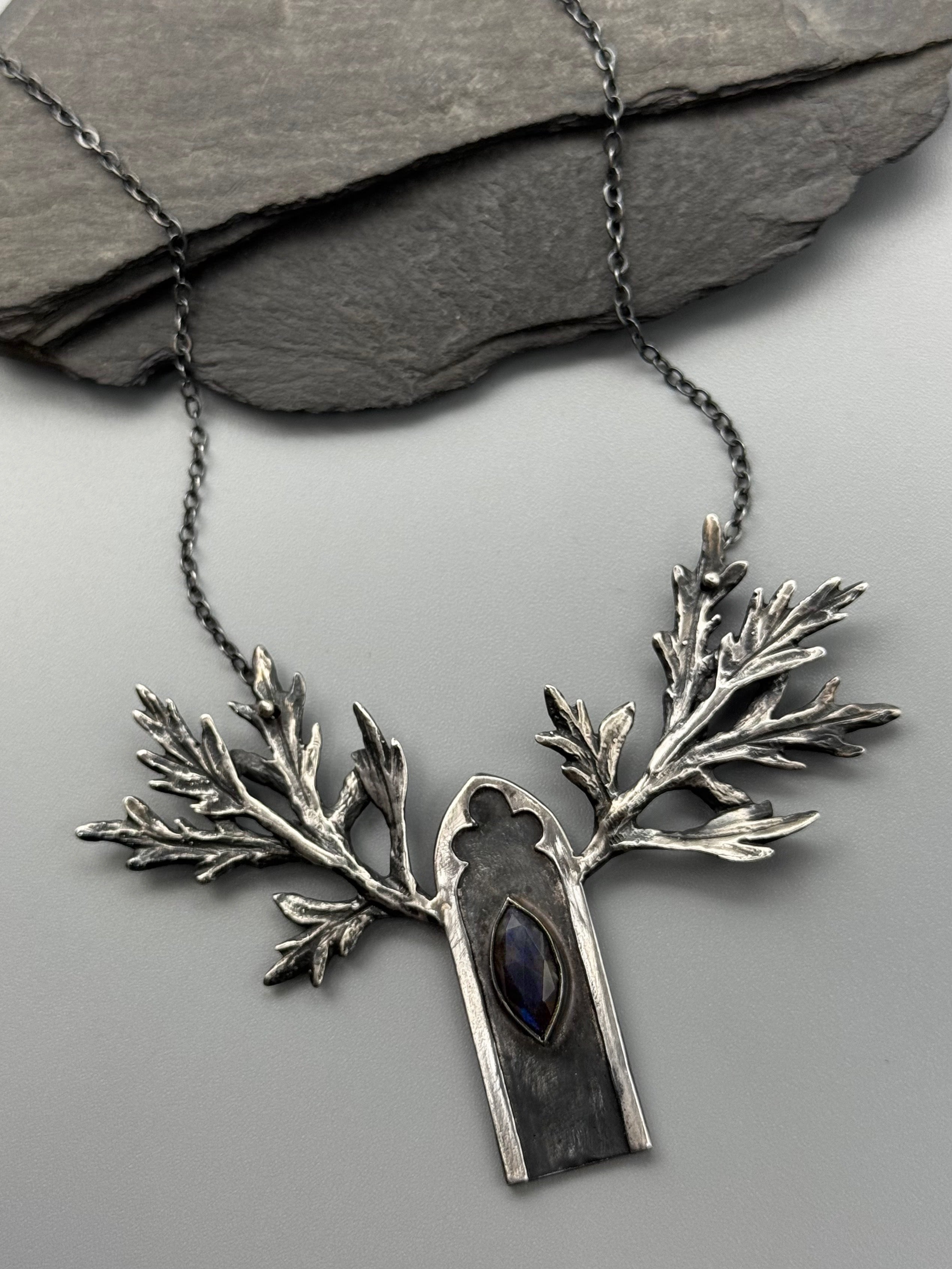 •GOTHIC ARCH + MUGWORT• labradorite + silver necklace (18.5" long)