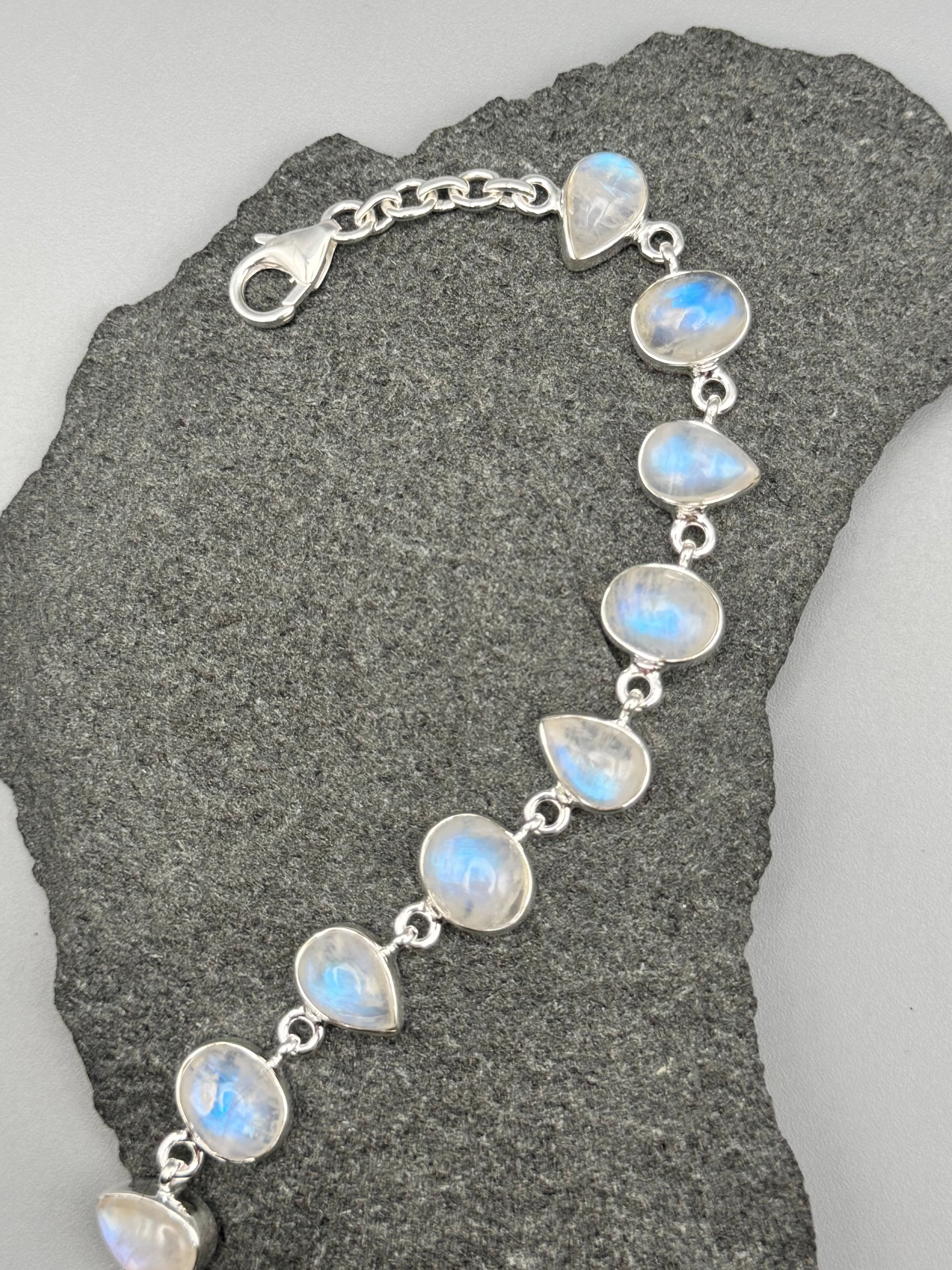 •RAINBOW MOONSTONE - LIL' GEO MIX• linked silver bracelet (7.25" - 9")