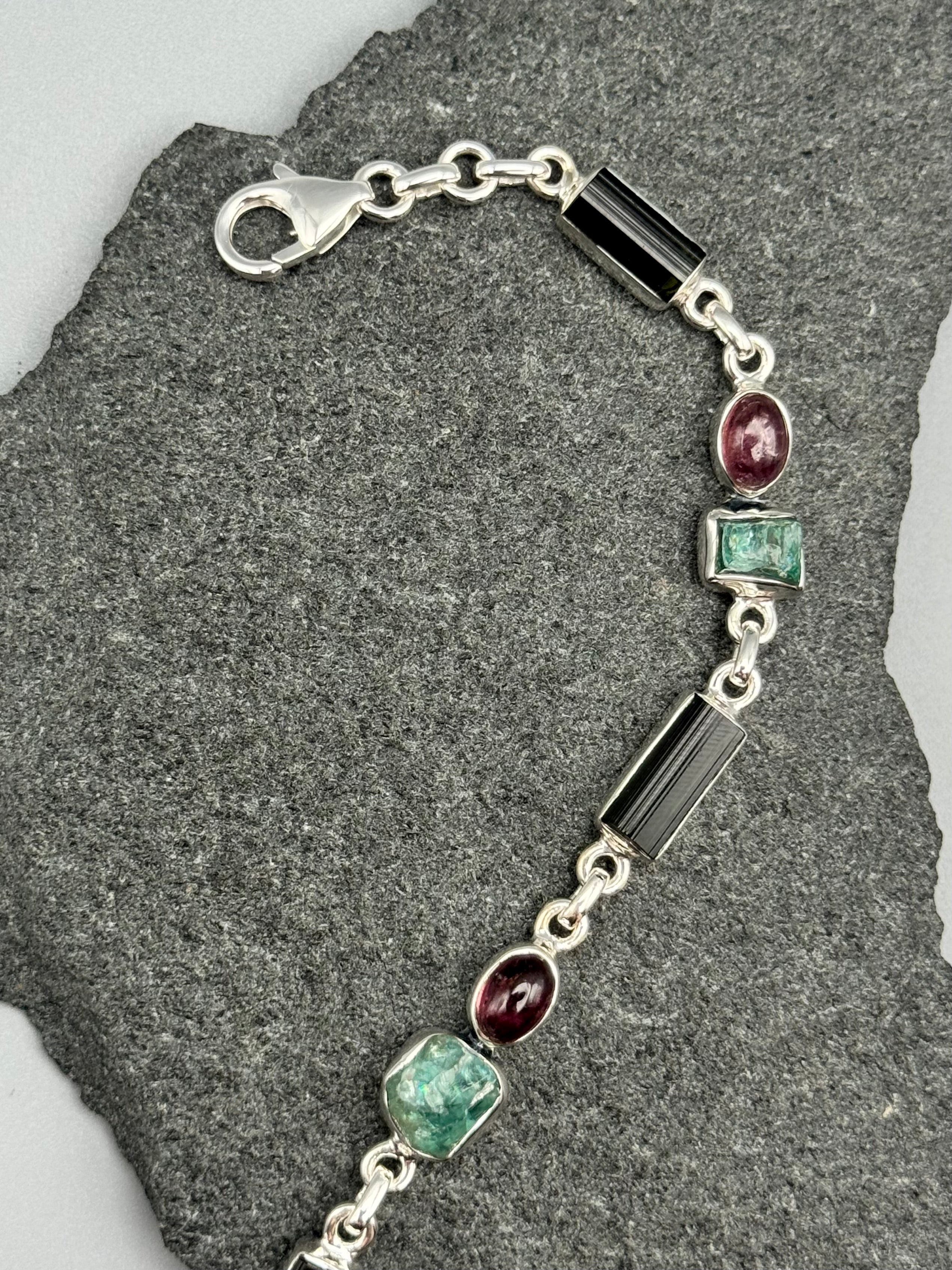•TOURMALINE + APATITE - DOT DOT DASH• linked silver bracelet (7.25" - 9")