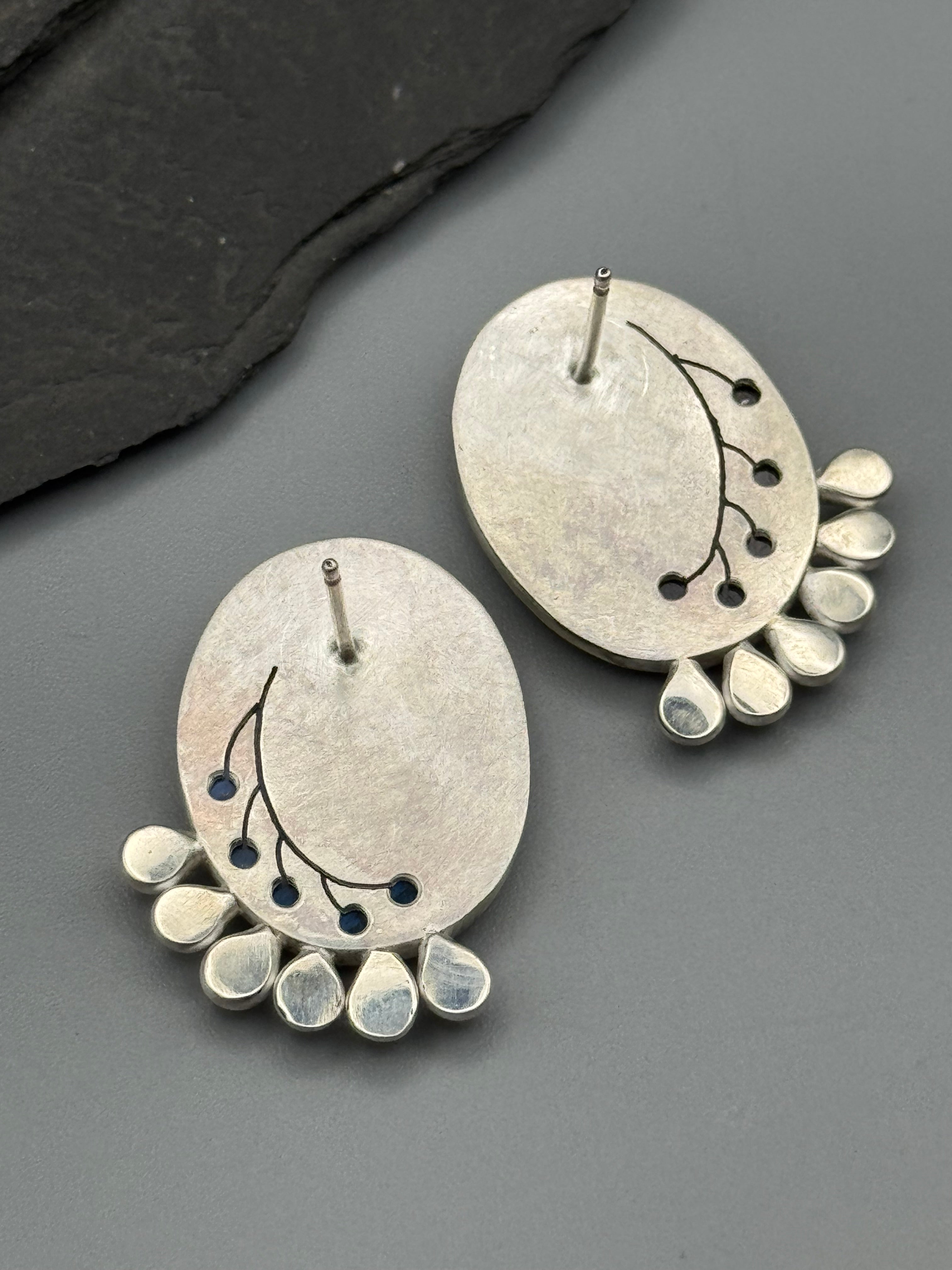 •POLLINATOR• labradorite + silver post earrings