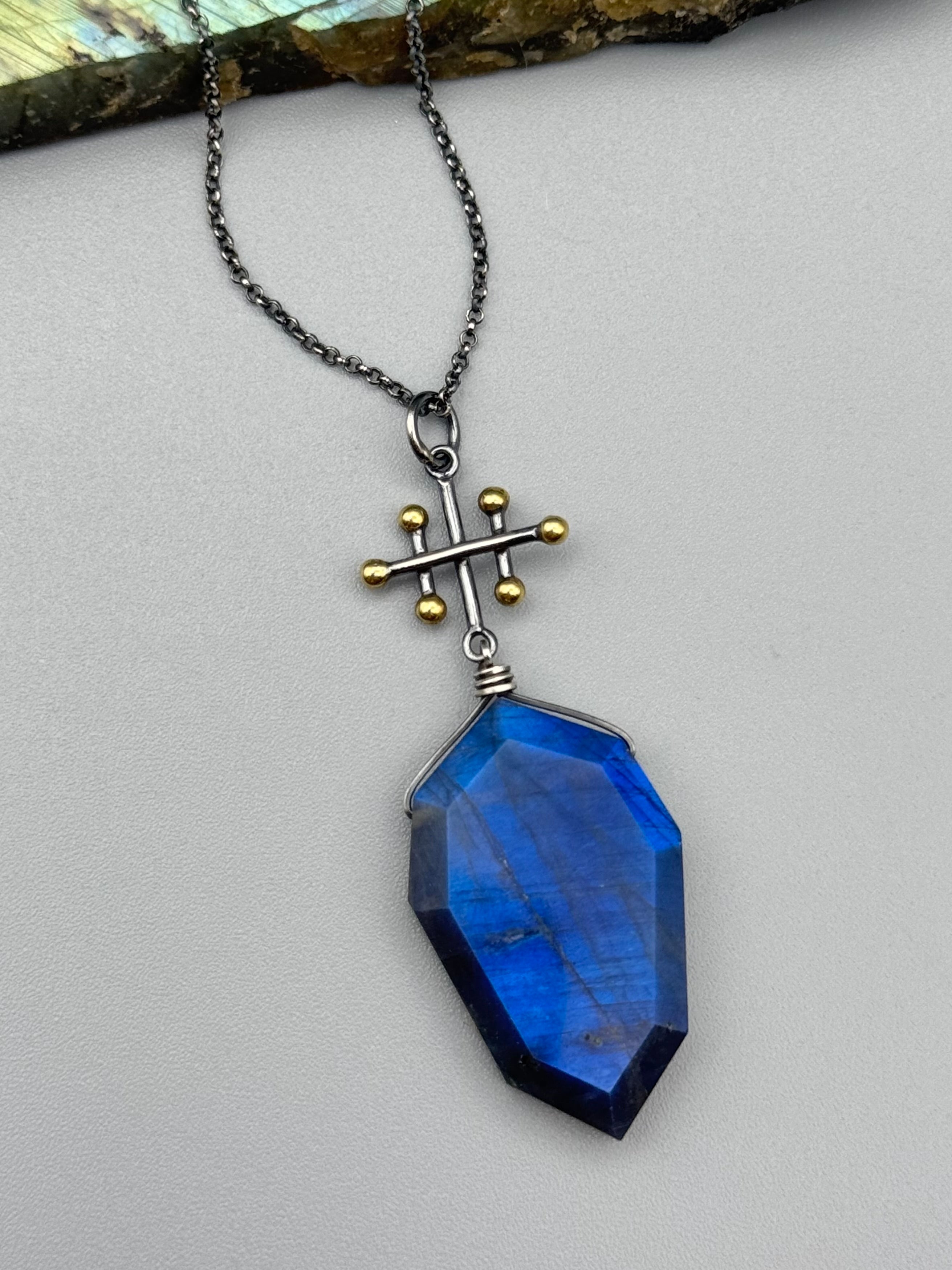 •INVOKE• labradorite petal + mixed metal necklace (26"-28" long)