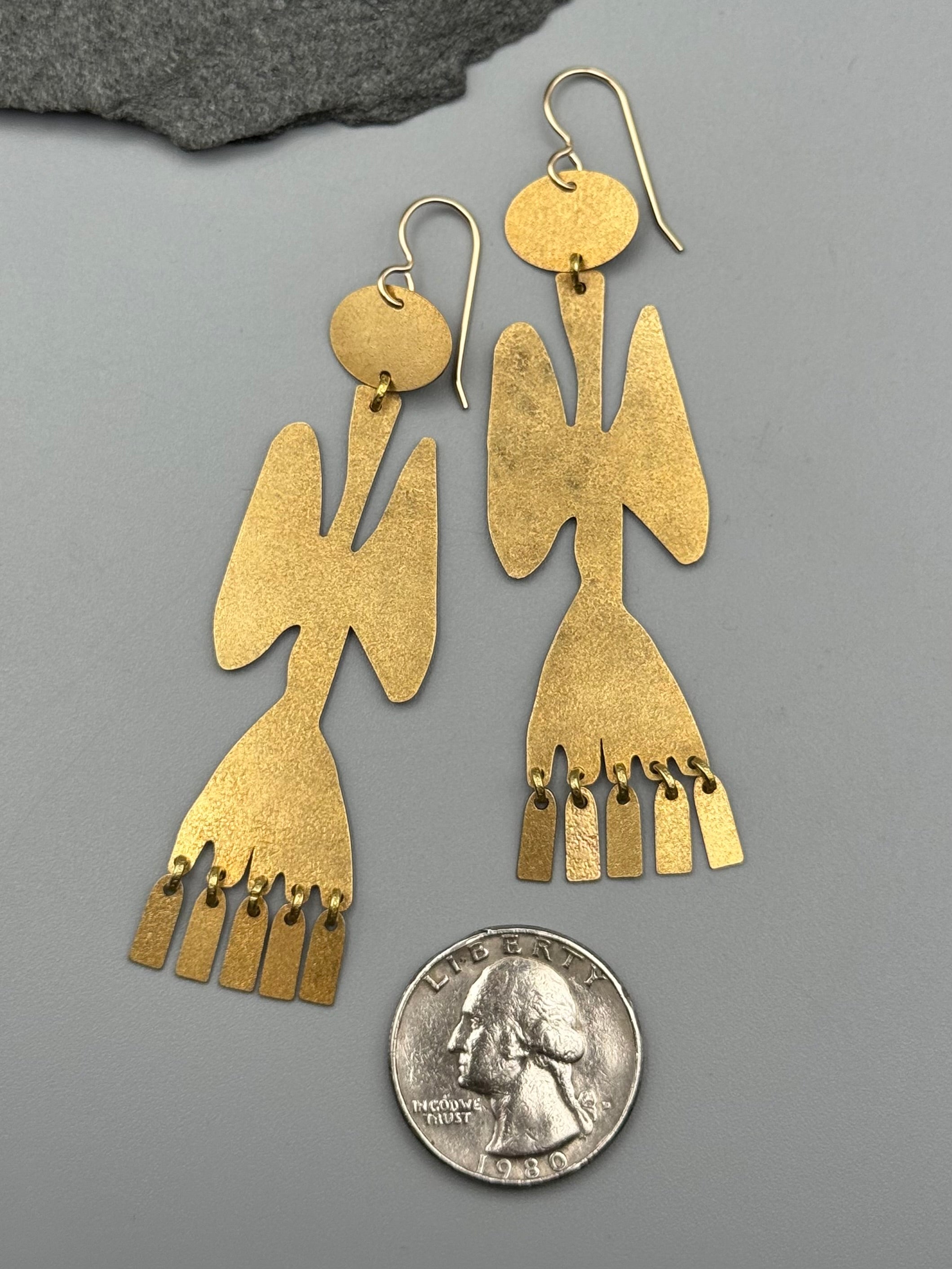 •PRAYER PLANT• gold dangle earrings